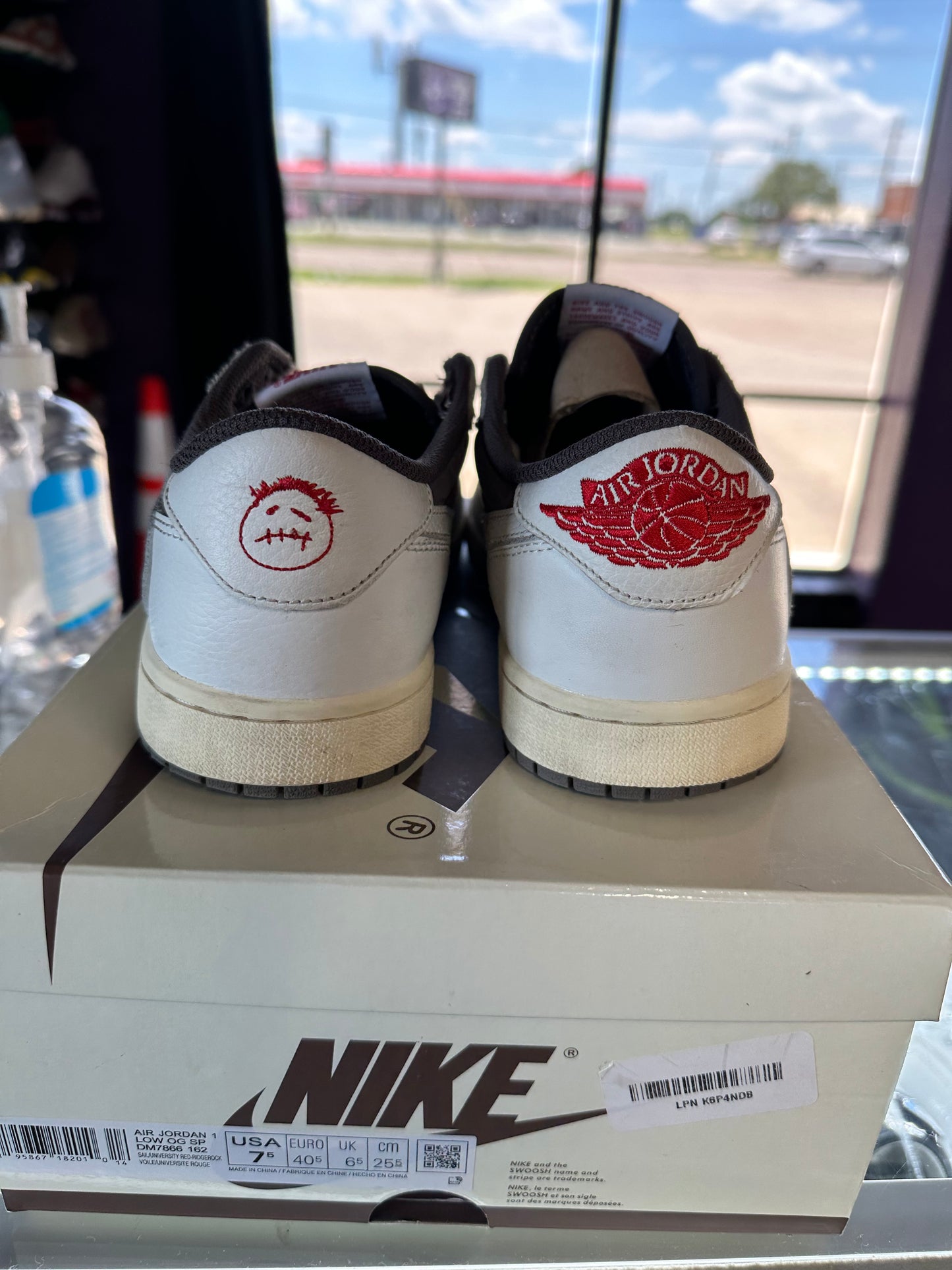 2022 Air Jordan Retro 1 Low "Reverse Mocha"