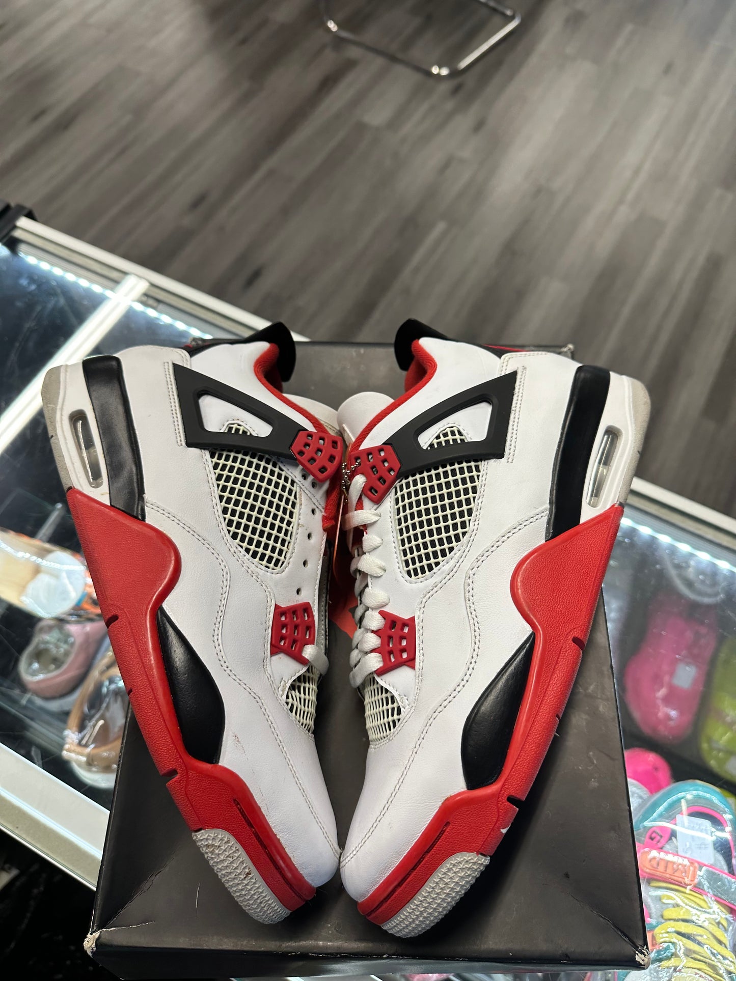 2020 Air Jordan Retro 4 "Fire Red”