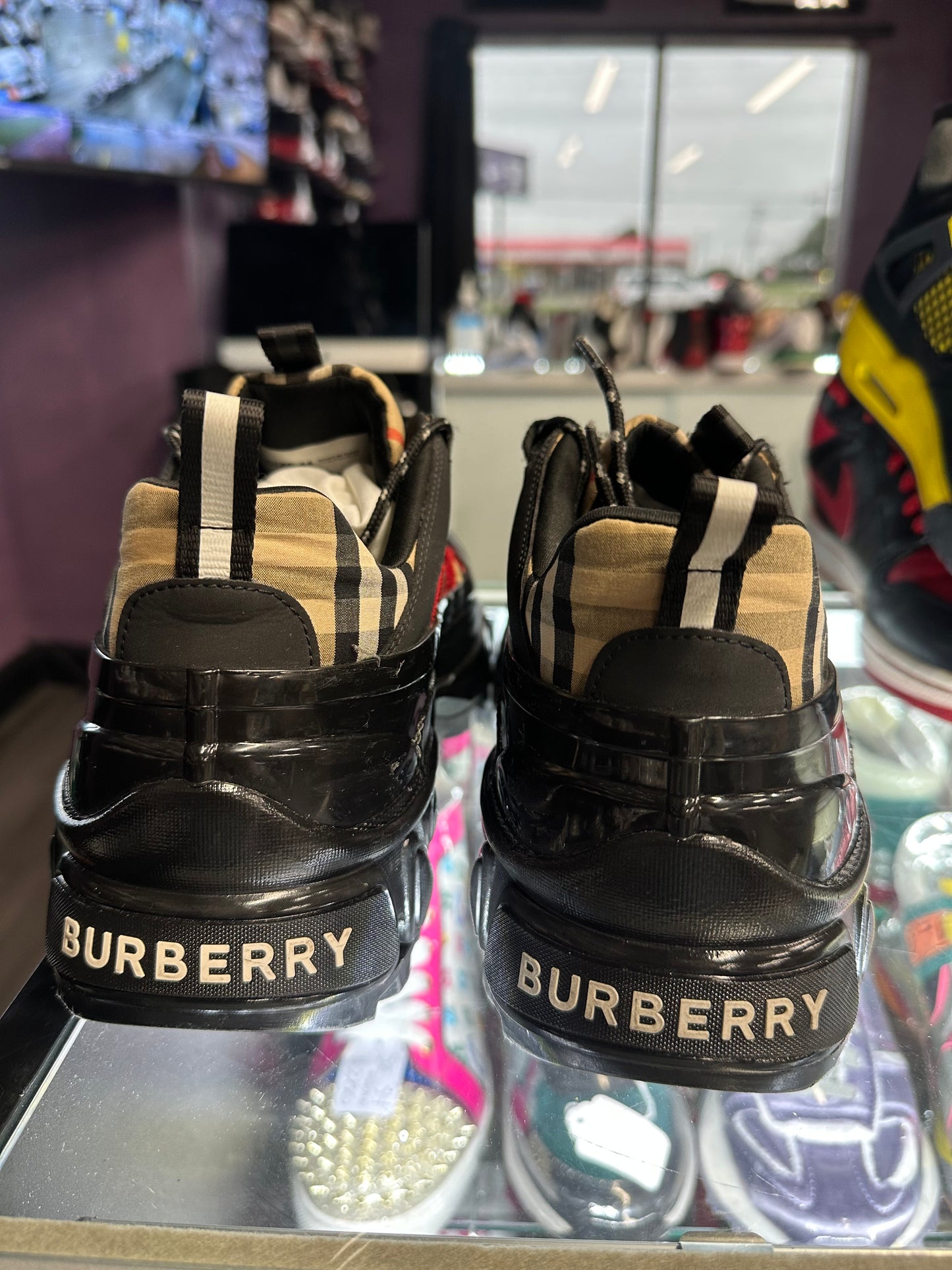 Burberry Arthur Vintage Check Cotton "Archive Beige"