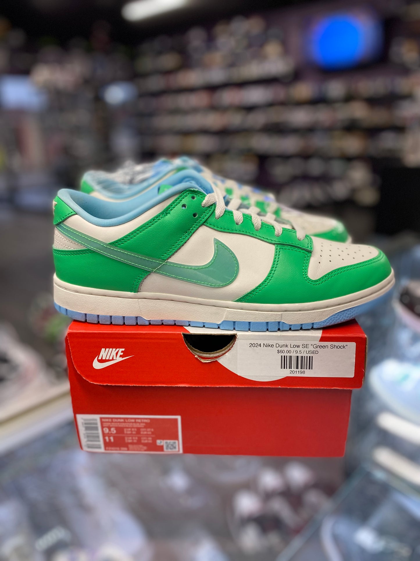 2024 Nike Dunk Low SE "Green Shock"