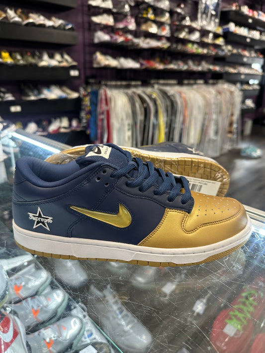 2019 Nike SB Dunk Low "Supreme Jewel Swoosh Gold"