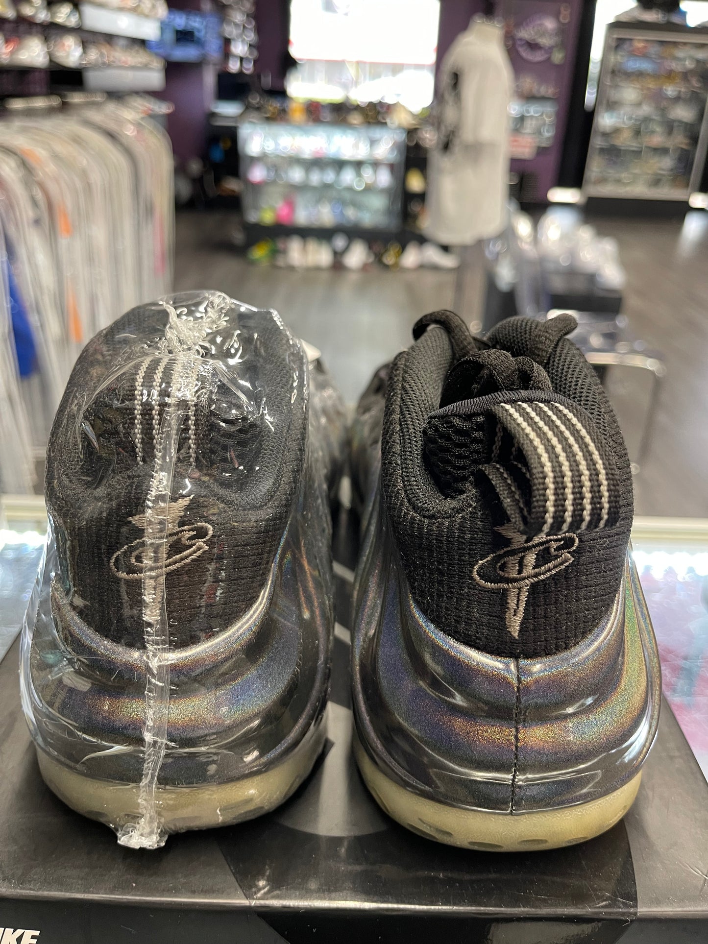 2015 Nike Air Foamposite One "Hologram"
