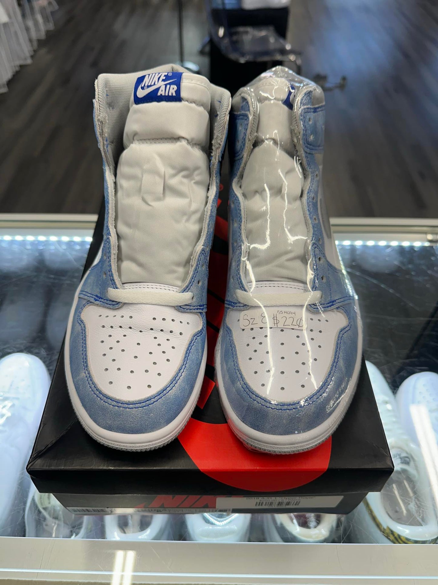 2021 Air Jordan Retro 1 High "Hyper Royal Smoke Grey"