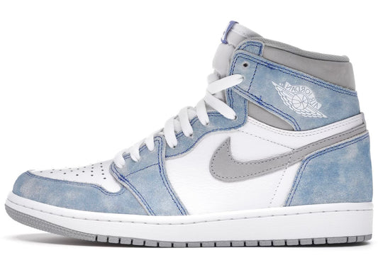 2021 Air Jordan Retro 1 High "Hyper Royal Smoke Grey"