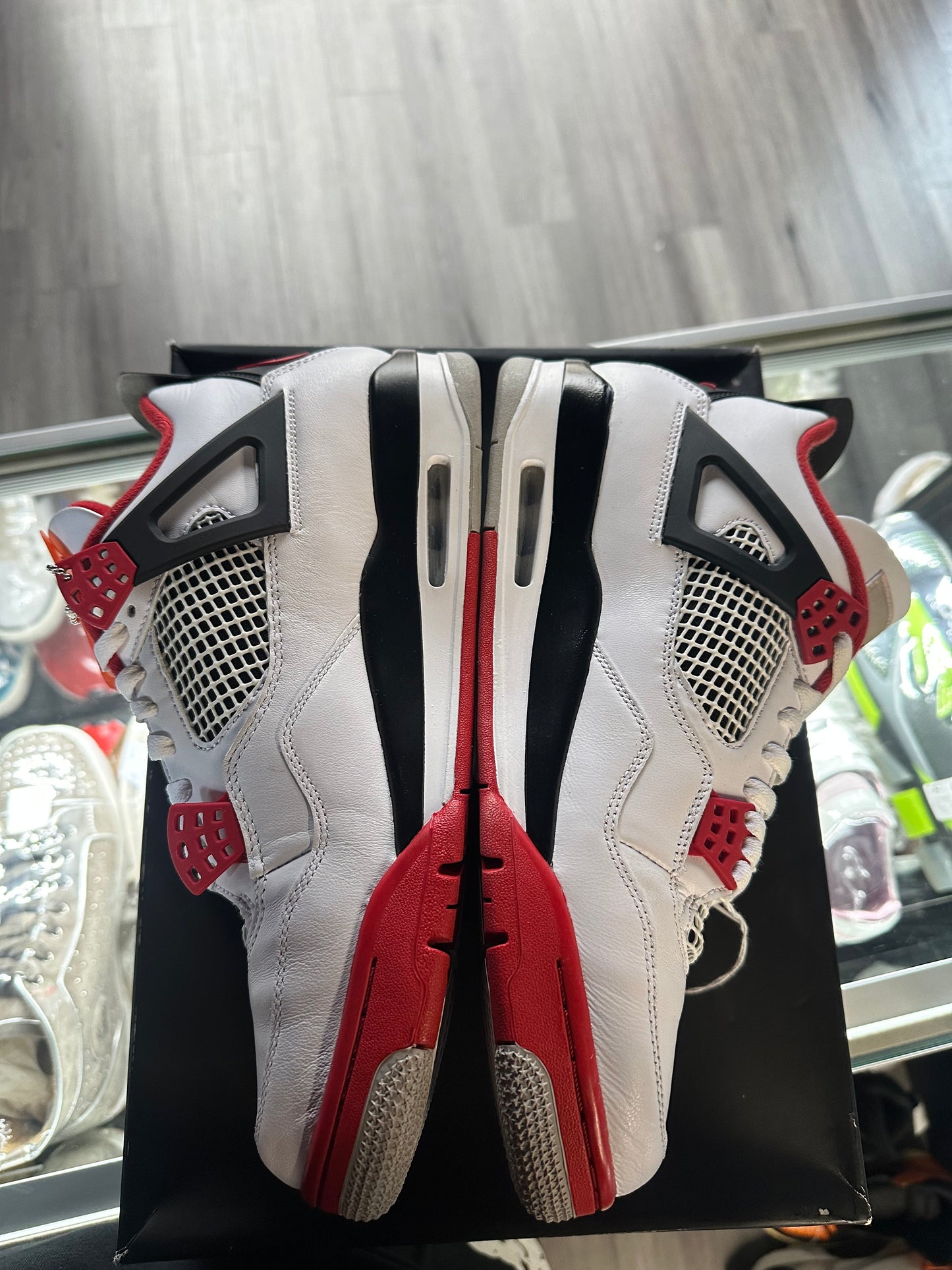 2020 Air Jordan Retro 4 "Fire Red”