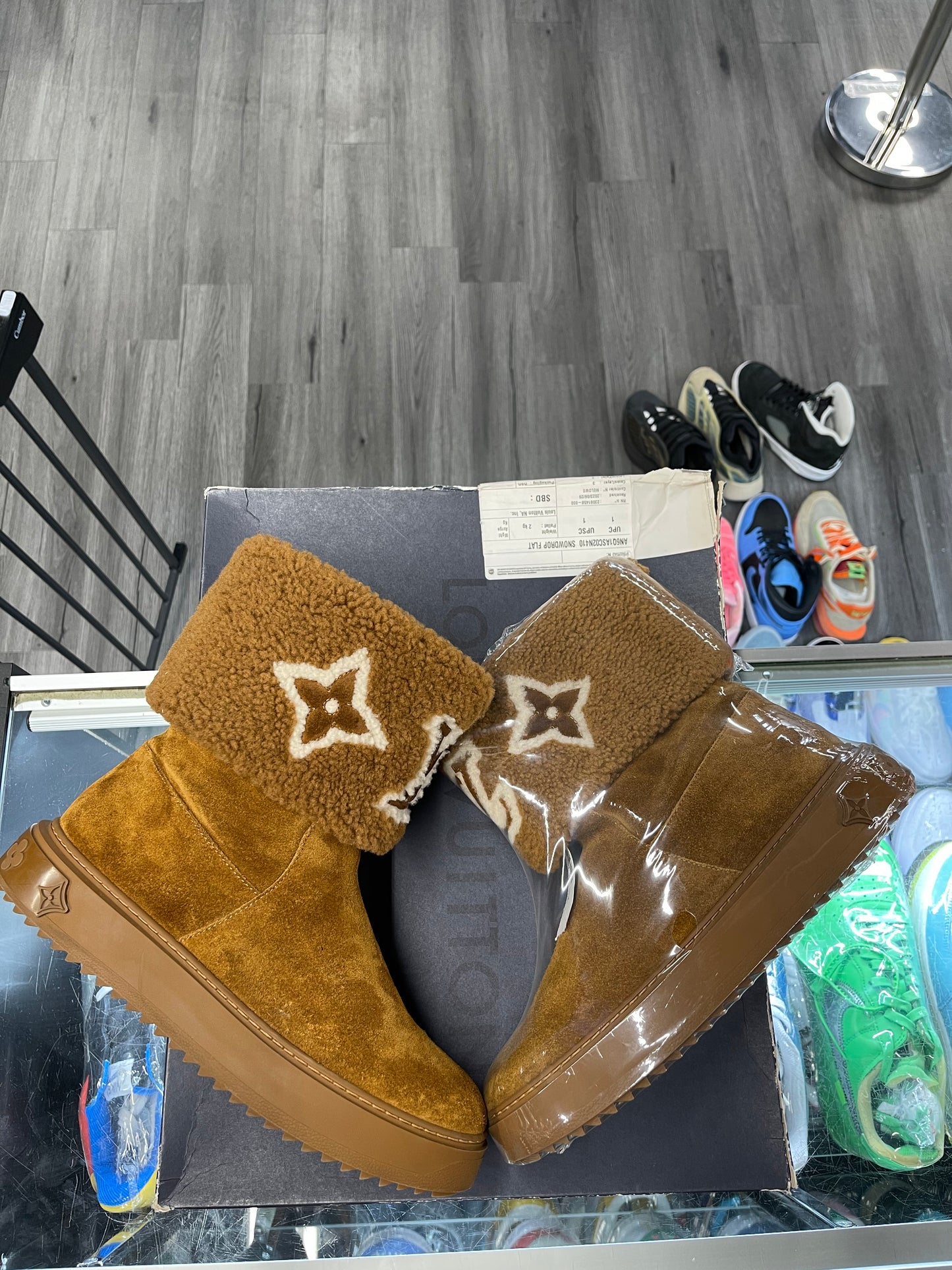 Louis Vuitton Snowdrop Flat Ankle Boot "Brown Print"