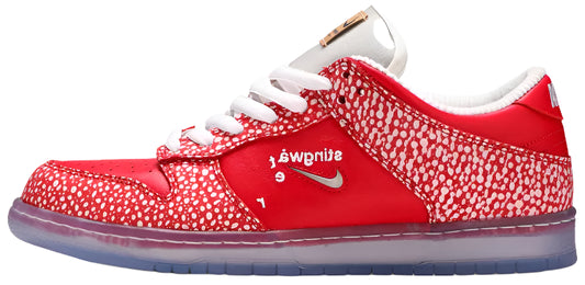 2021 Nike SB Dunk Low "Stingwater Magic Mushroom"
