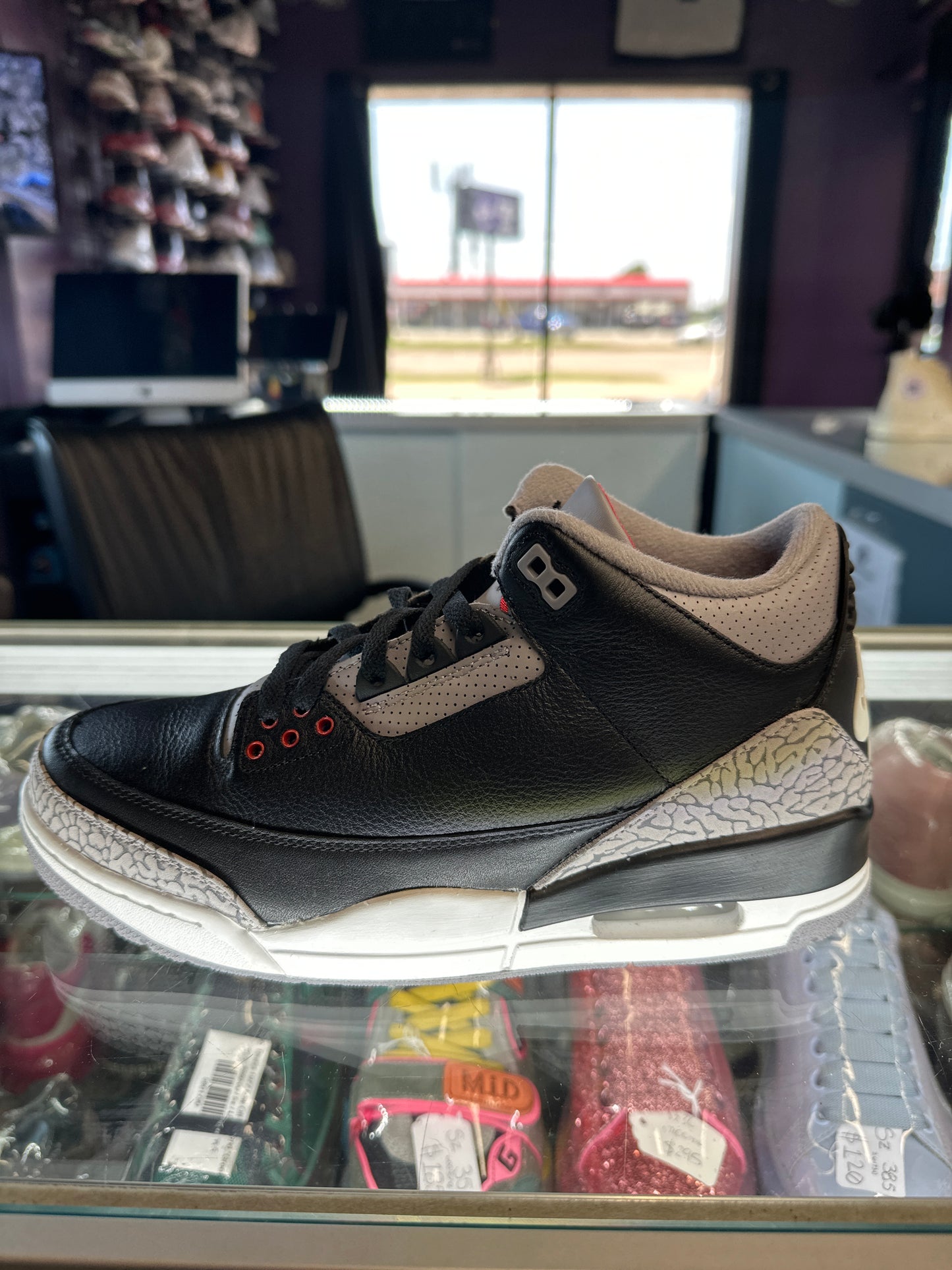 2024 Air Jordan Retro 3 OG "Black Cement"