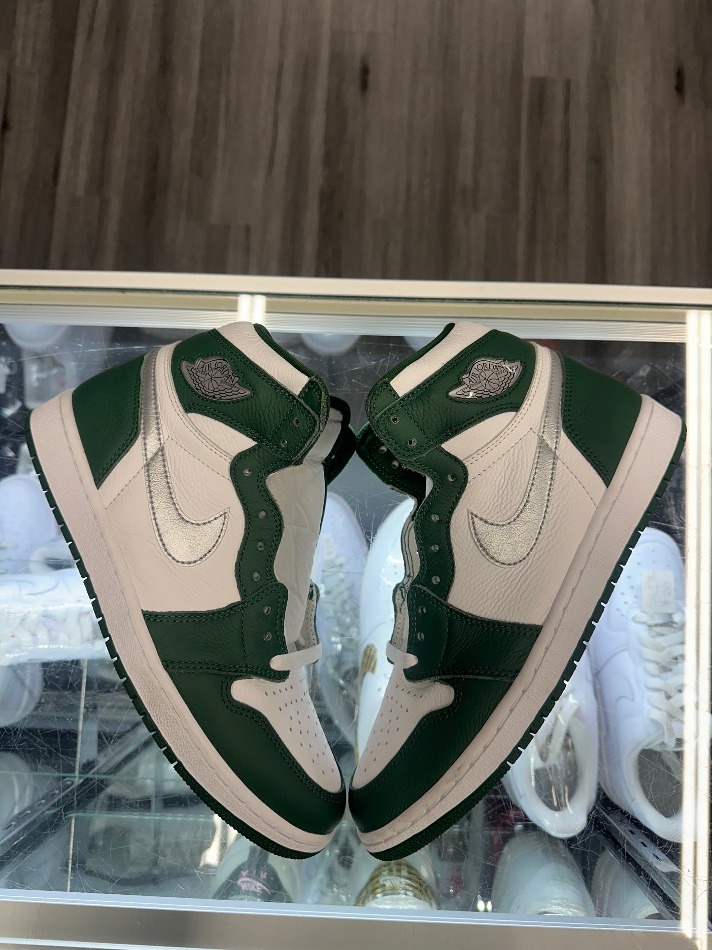 2022 Air Jordan Retro 1 High "Gorge Green"