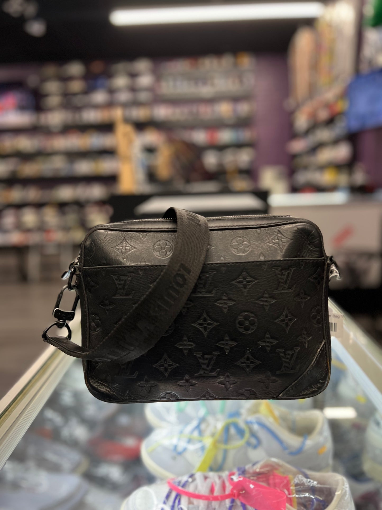 Louis Vuitton Messenger Bag "Black"