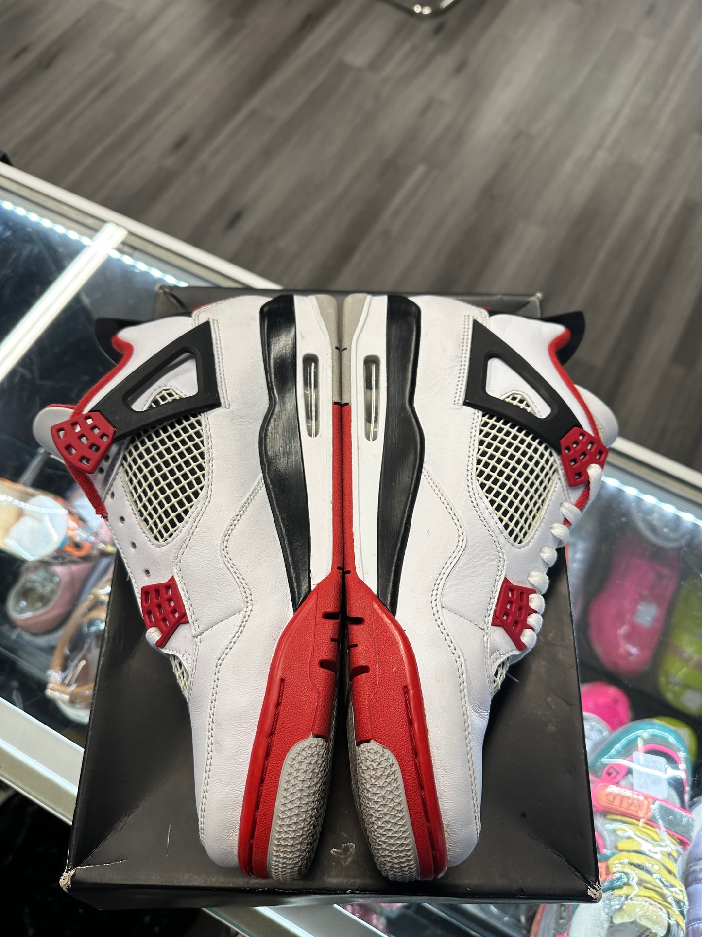 2020 Air Jordan Retro 4 "Fire Red”