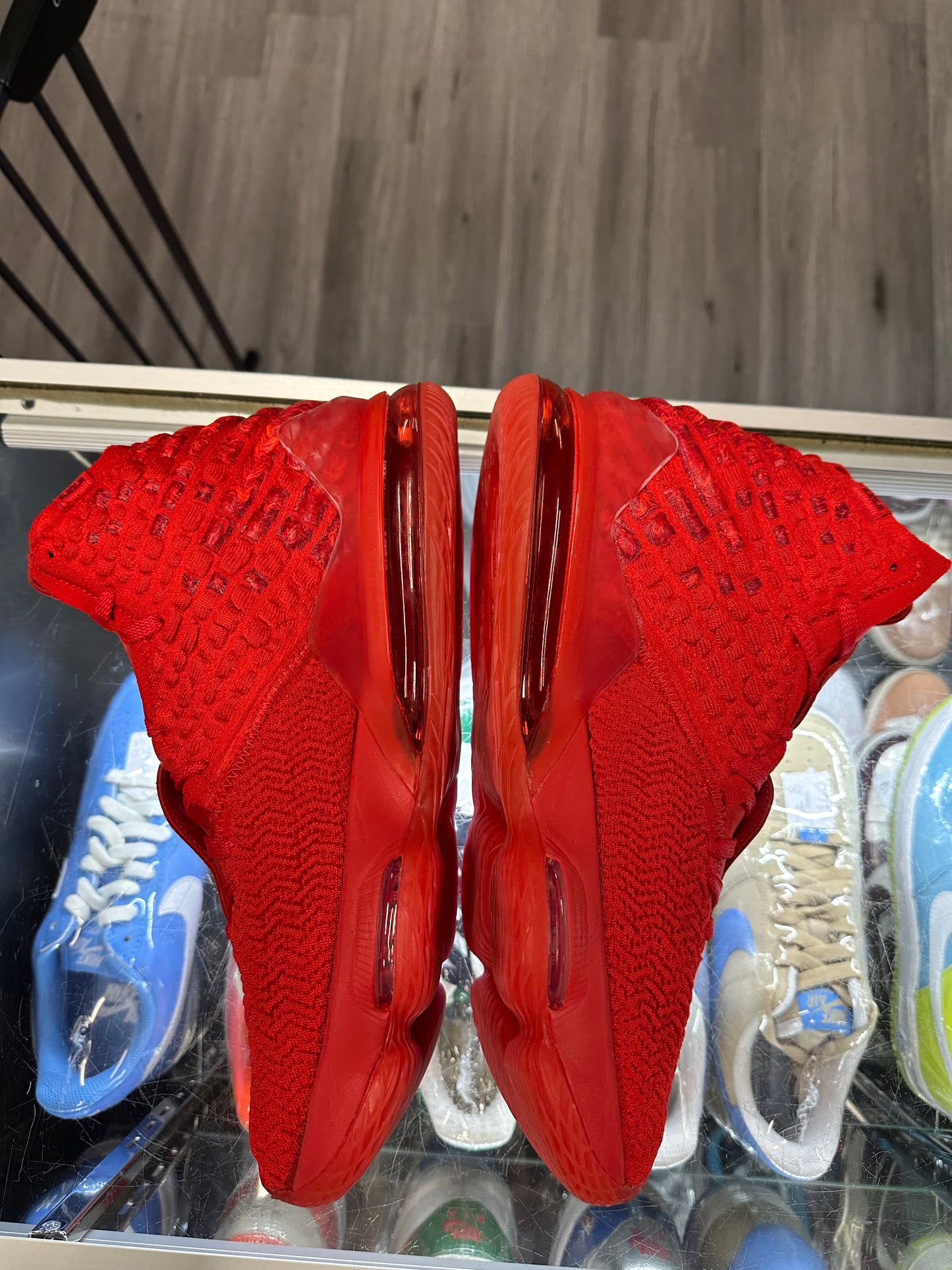 Nike Lebron 17 "Red Carpet"