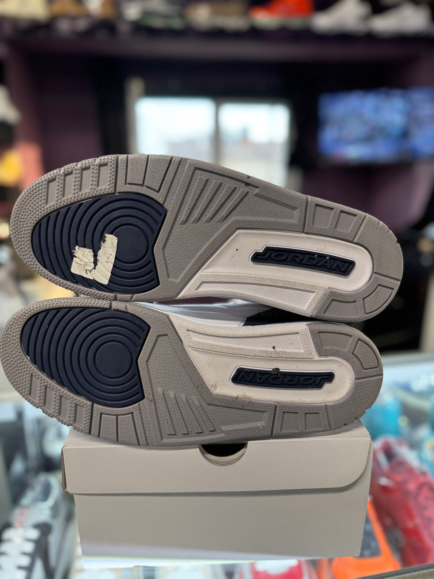 2023 Air Jordan Retro 3 "Midnight Navy"
