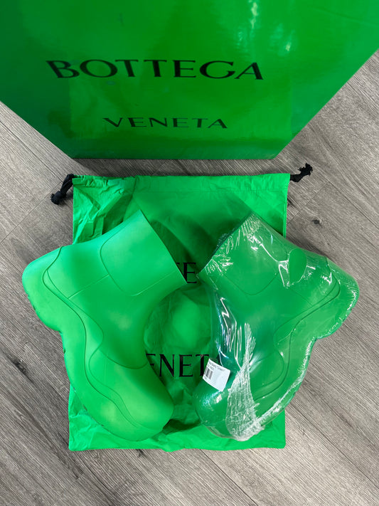 Bottega Veneta Puddle Boots "Green"