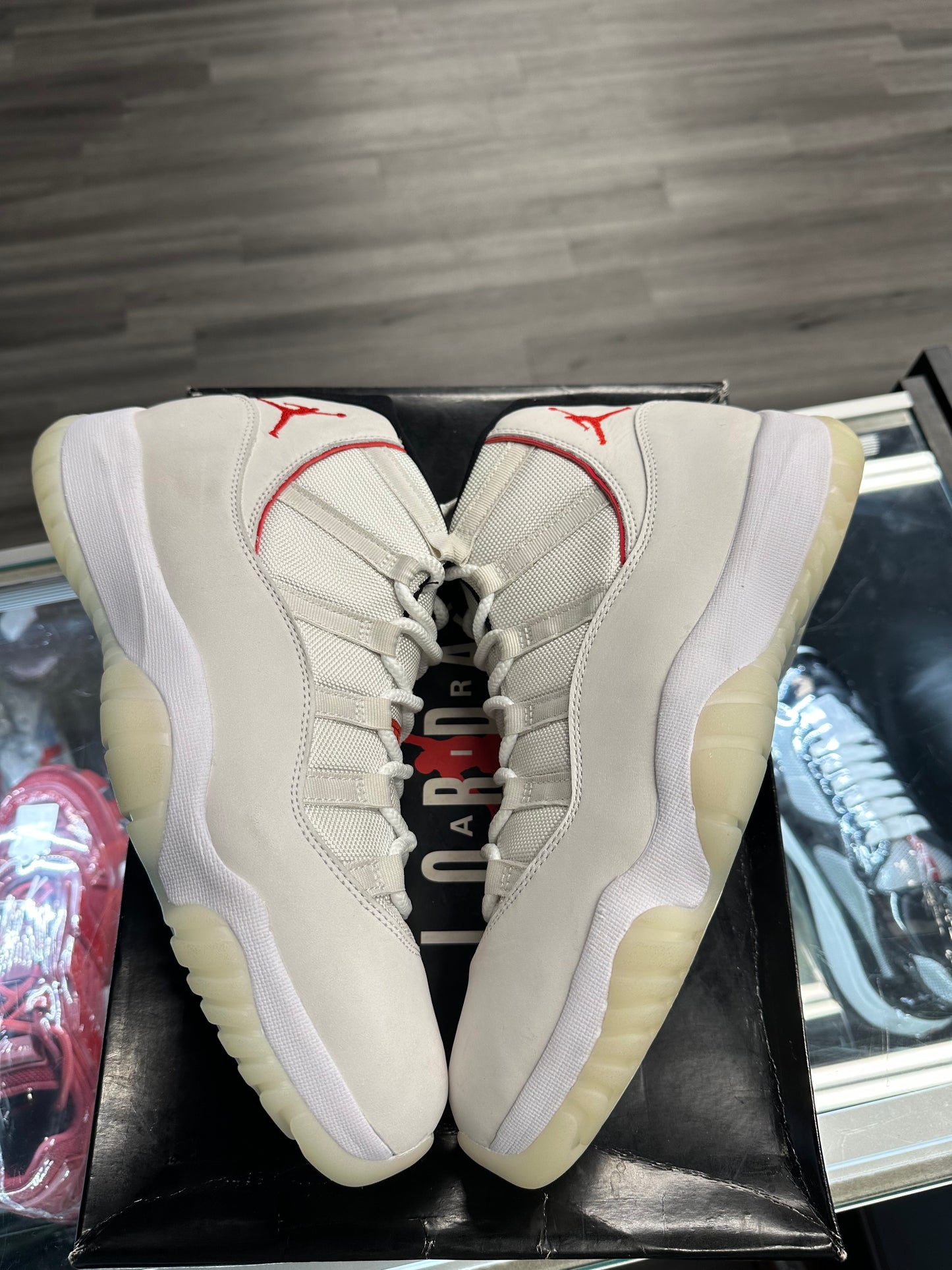 2018 Air Jordan Retro  11 "Platinum Tint"