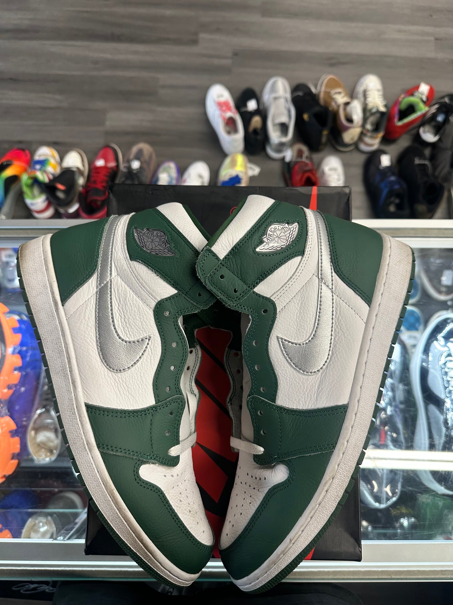 2022 Air Jordan Retro 1 High "Gorge Green"
