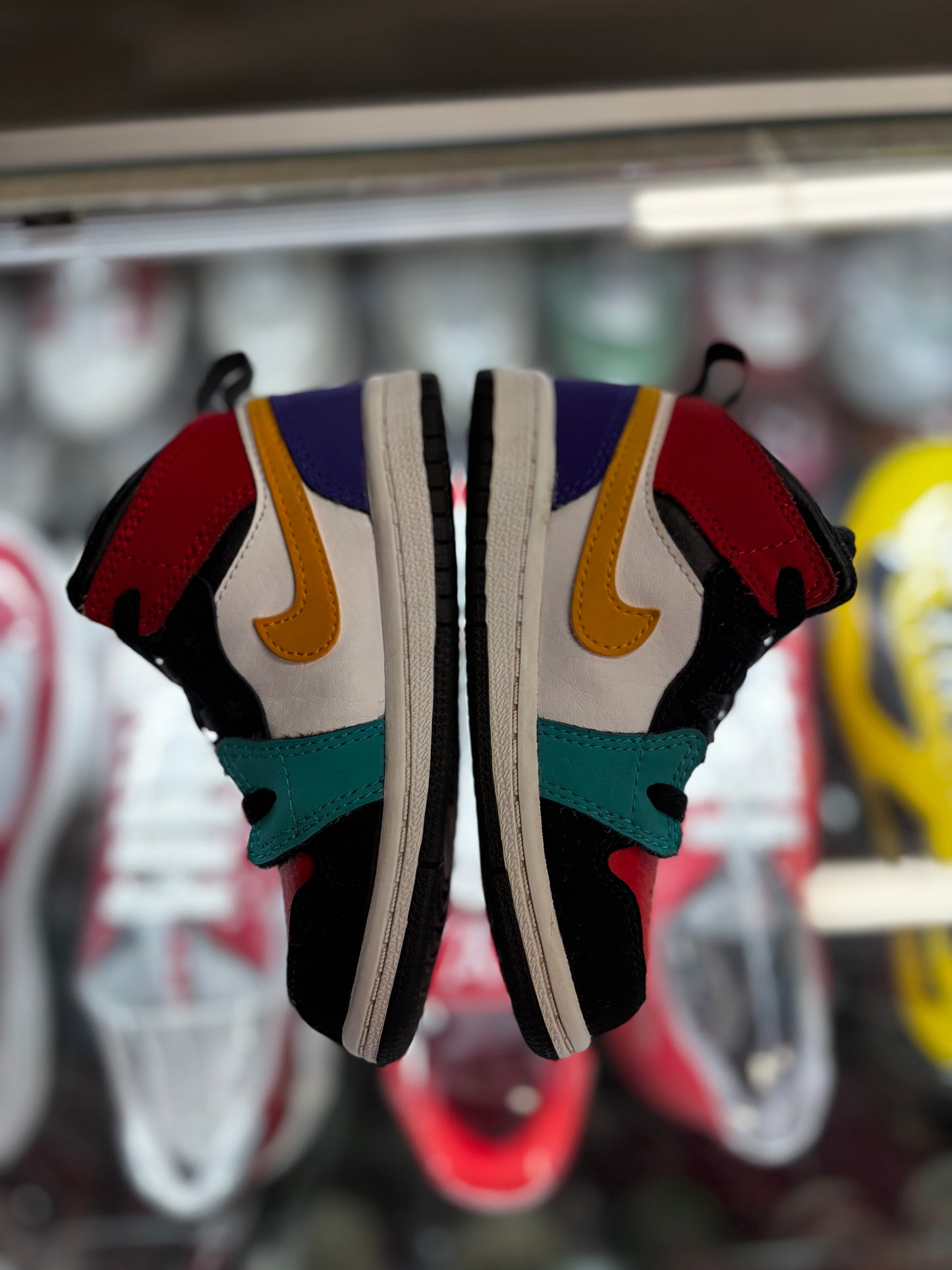 2019 Air Jordan 1 Mid "Bred Multi Color" (TD)