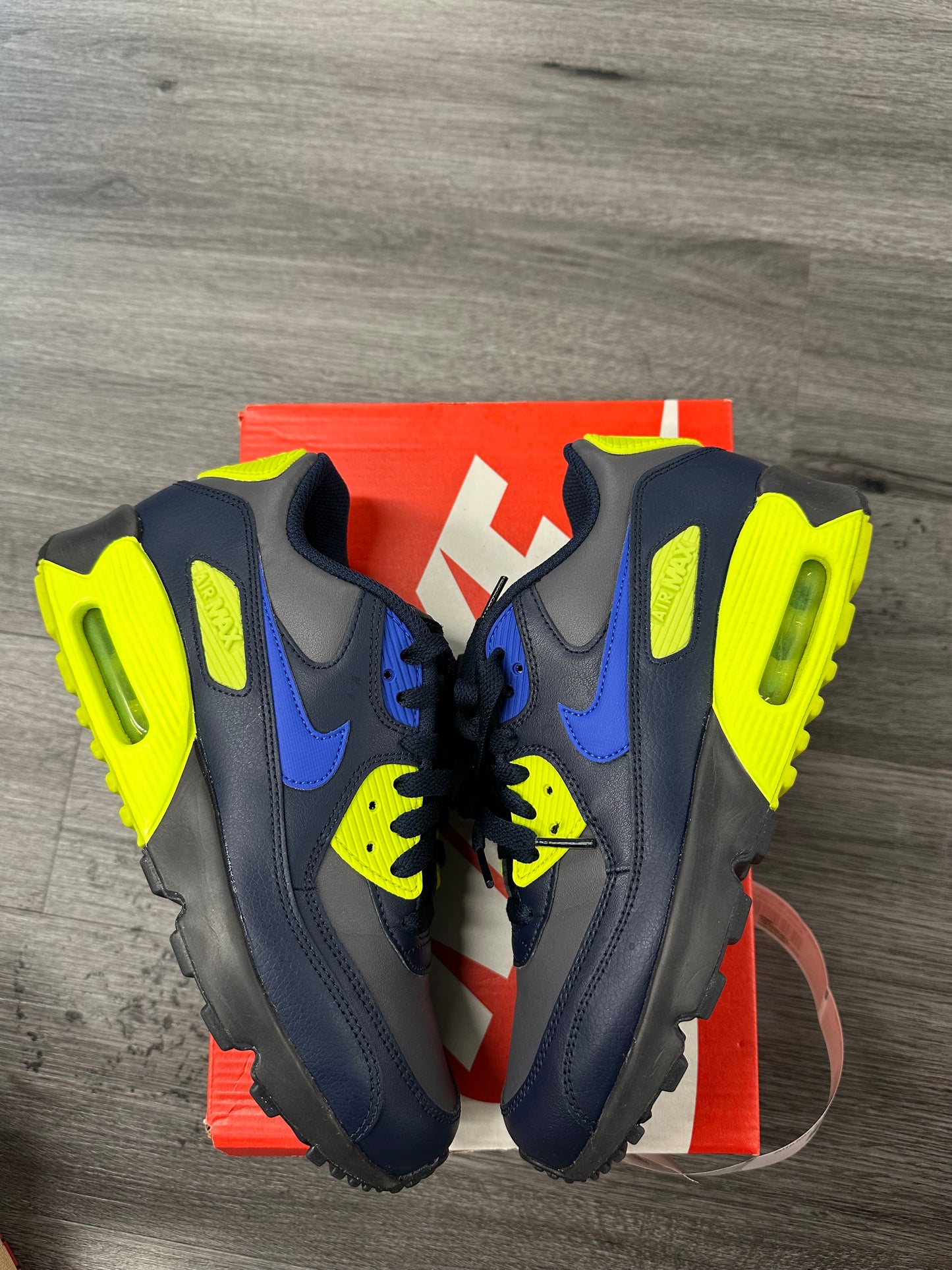 2019 Nike Air Max 90 "Dark Grey Royal"
