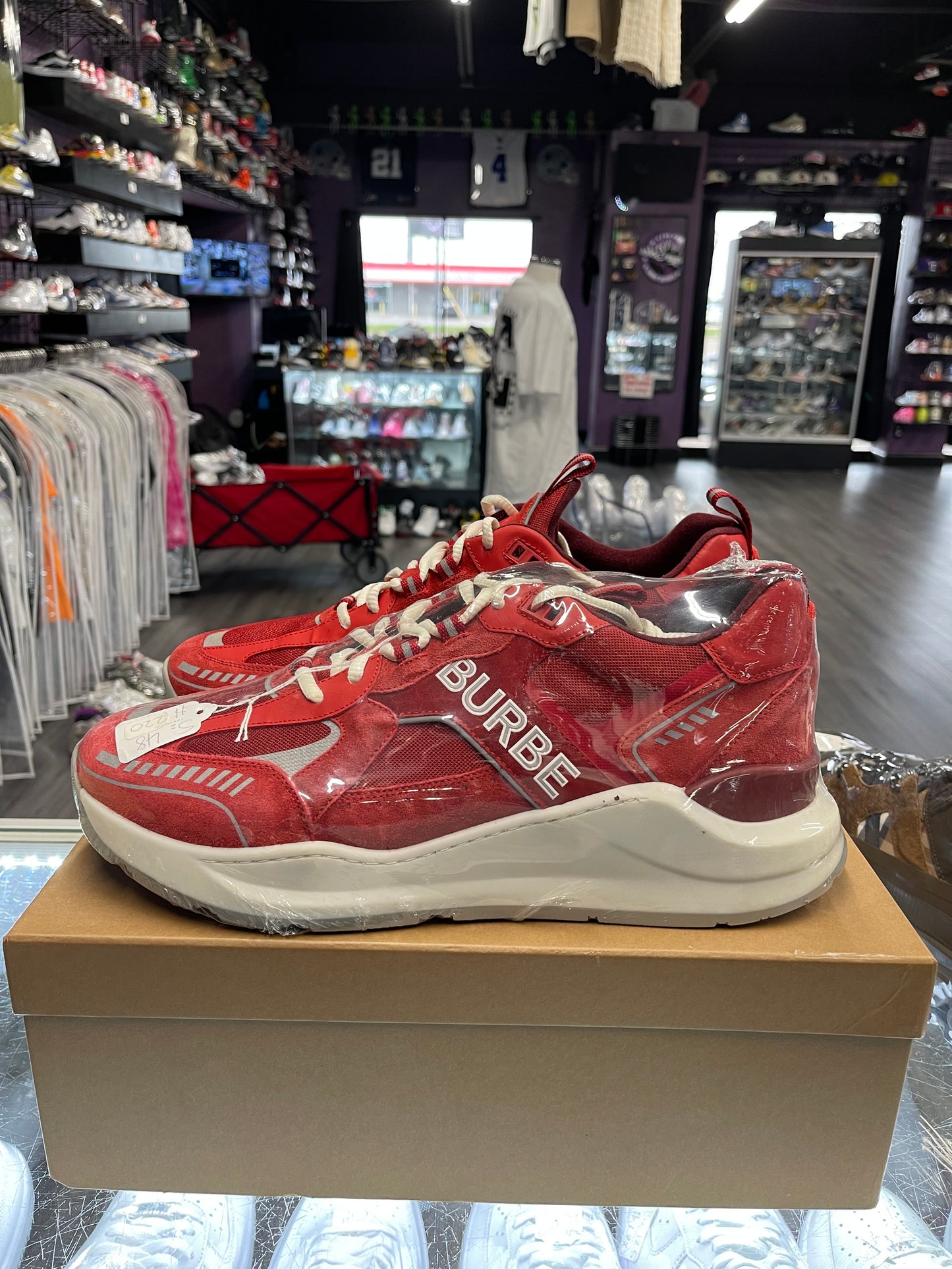 Burberry Sean Low "Red"