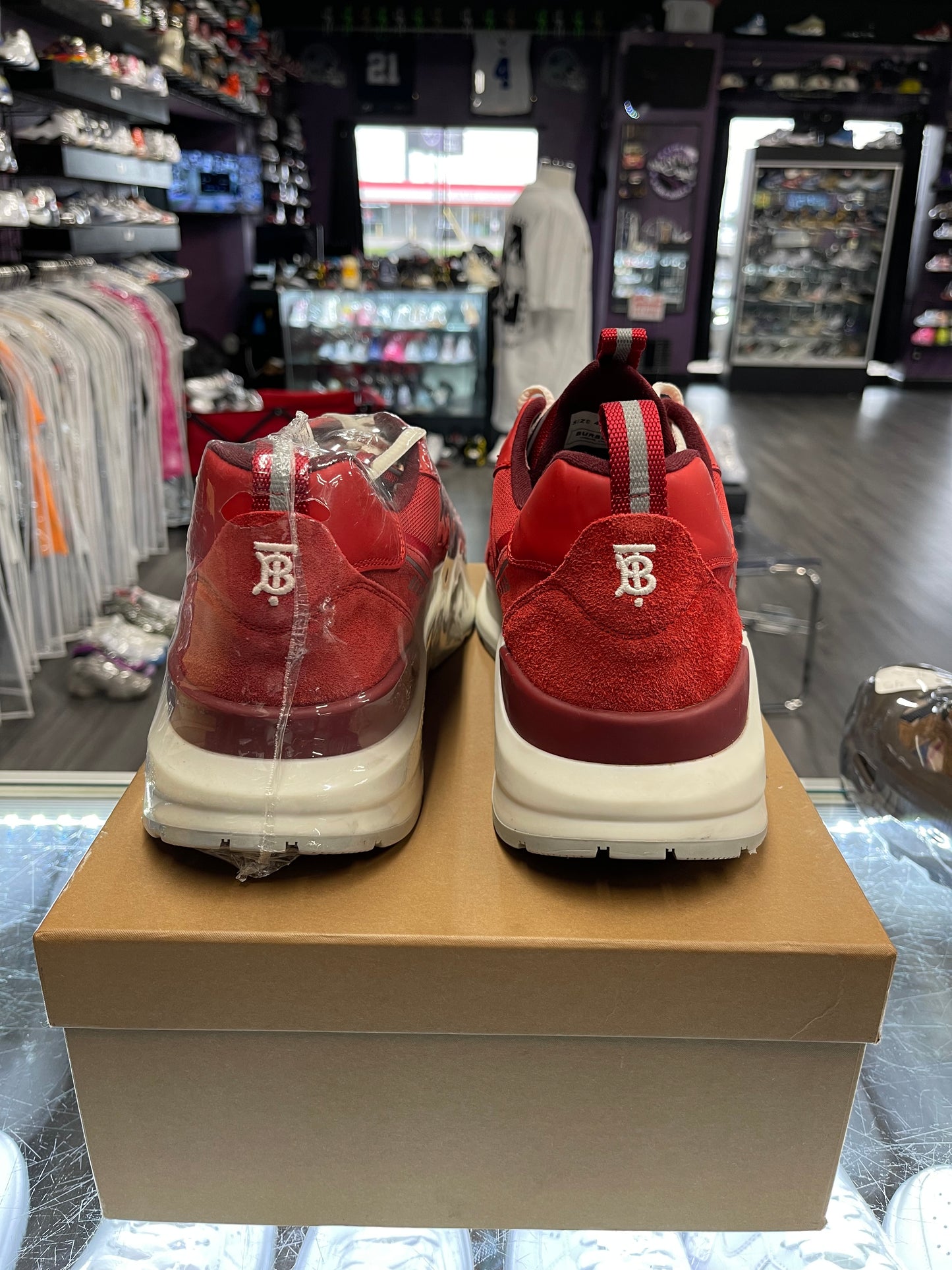 Burberry Sean Low "Red"