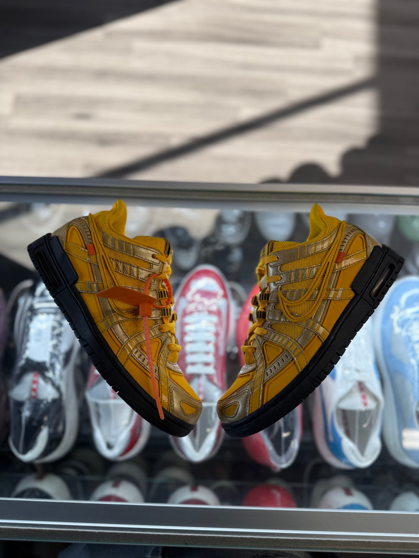 2020 Nike Air Rubber Dunk "Off White University Gold"