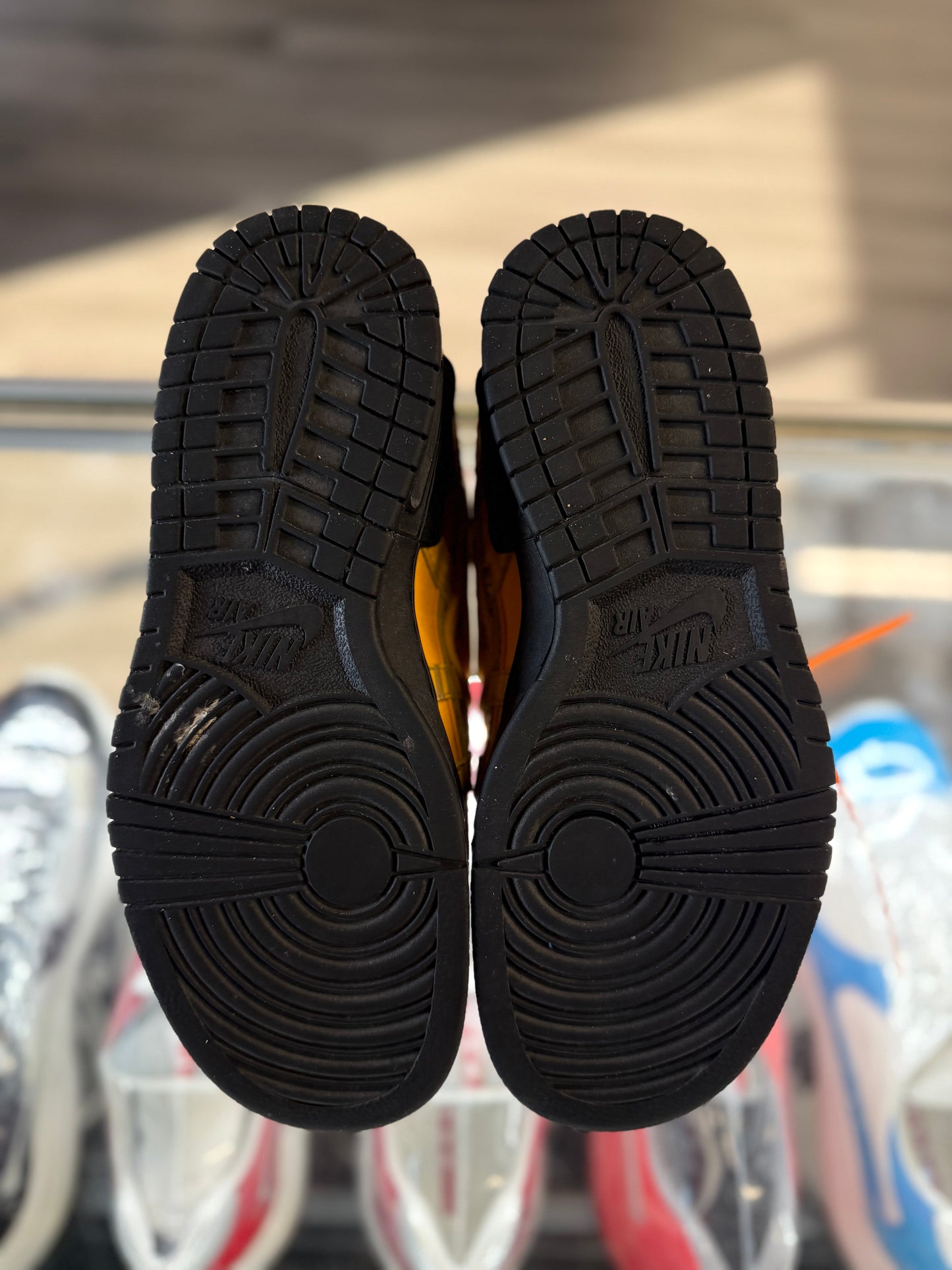 2020 Nike Air Rubber Dunk "Off White University Gold"