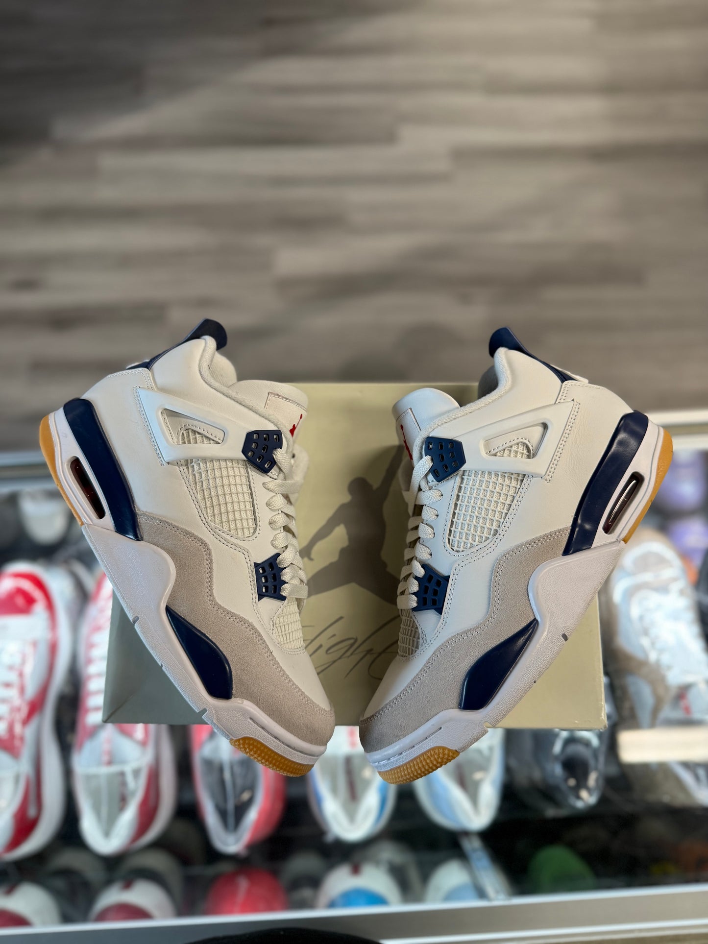 2025 Air Jordan Retro 4 SB "Navy"