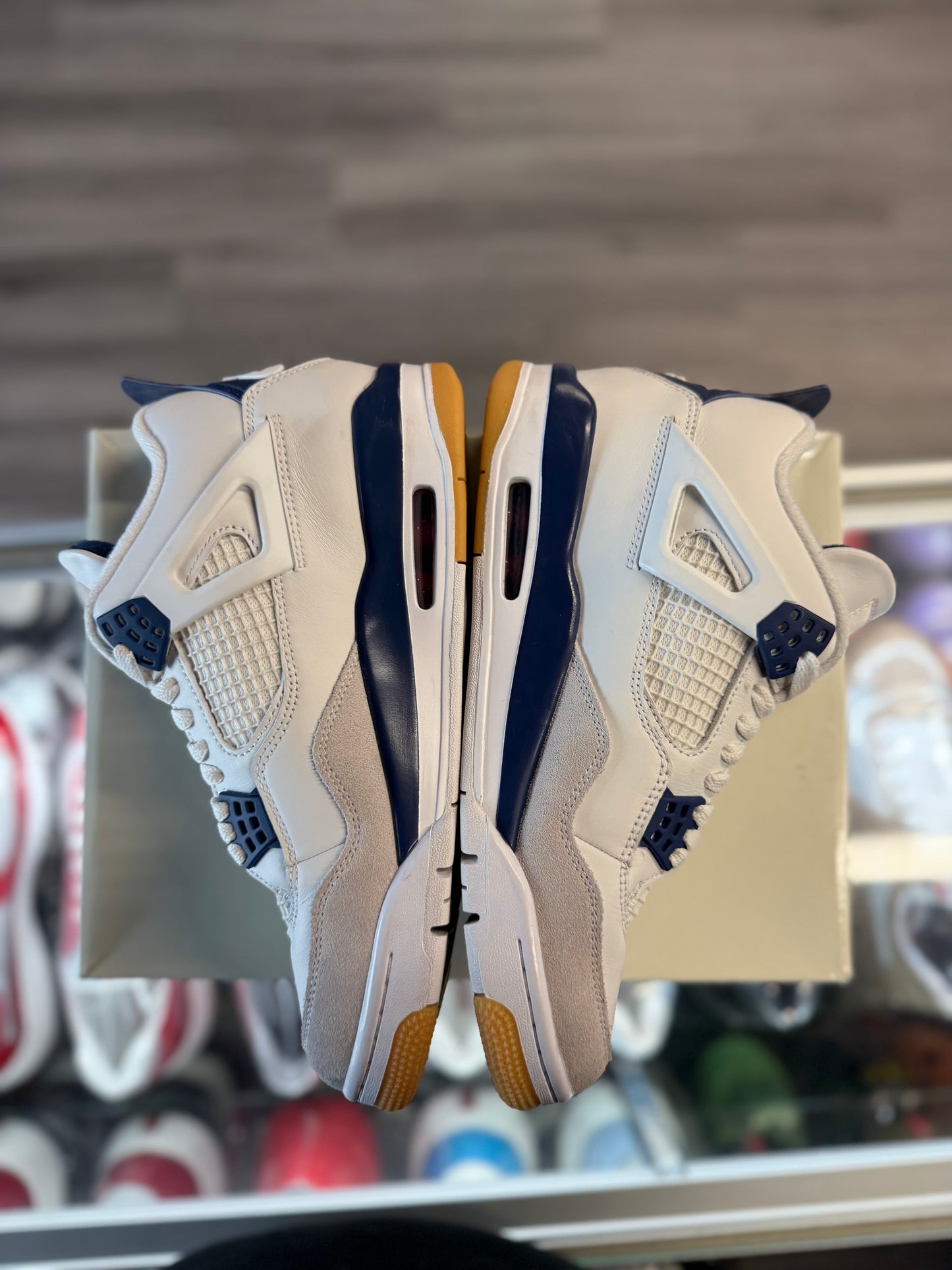 2025 Air Jordan Retro 4 SB "Navy"