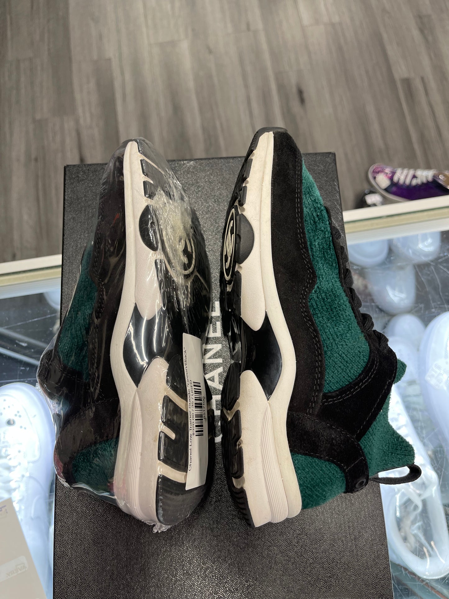 Chanel Low Trainer Suede "Green/Black"