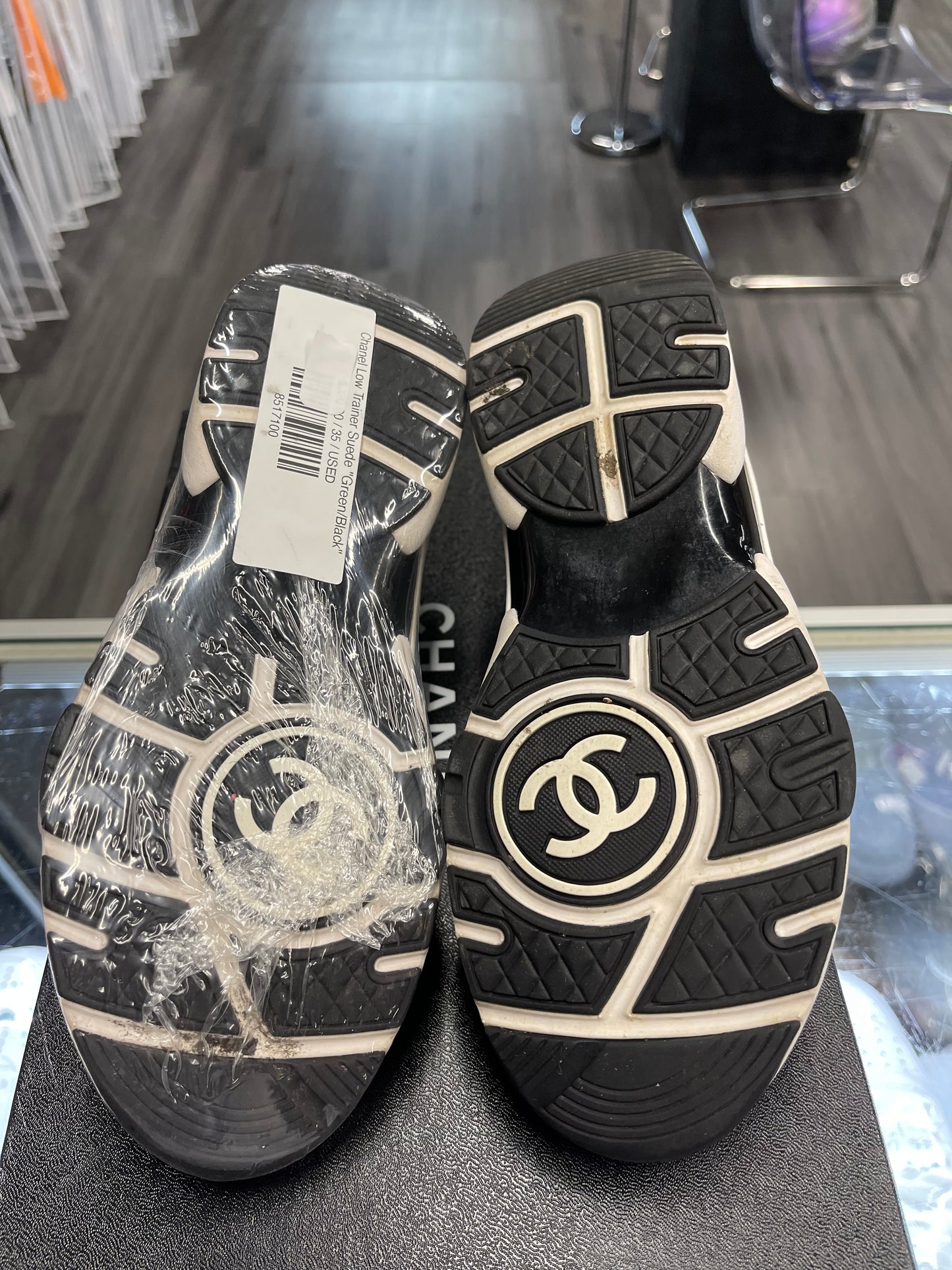 Chanel Low Trainer Suede "Green/Black"