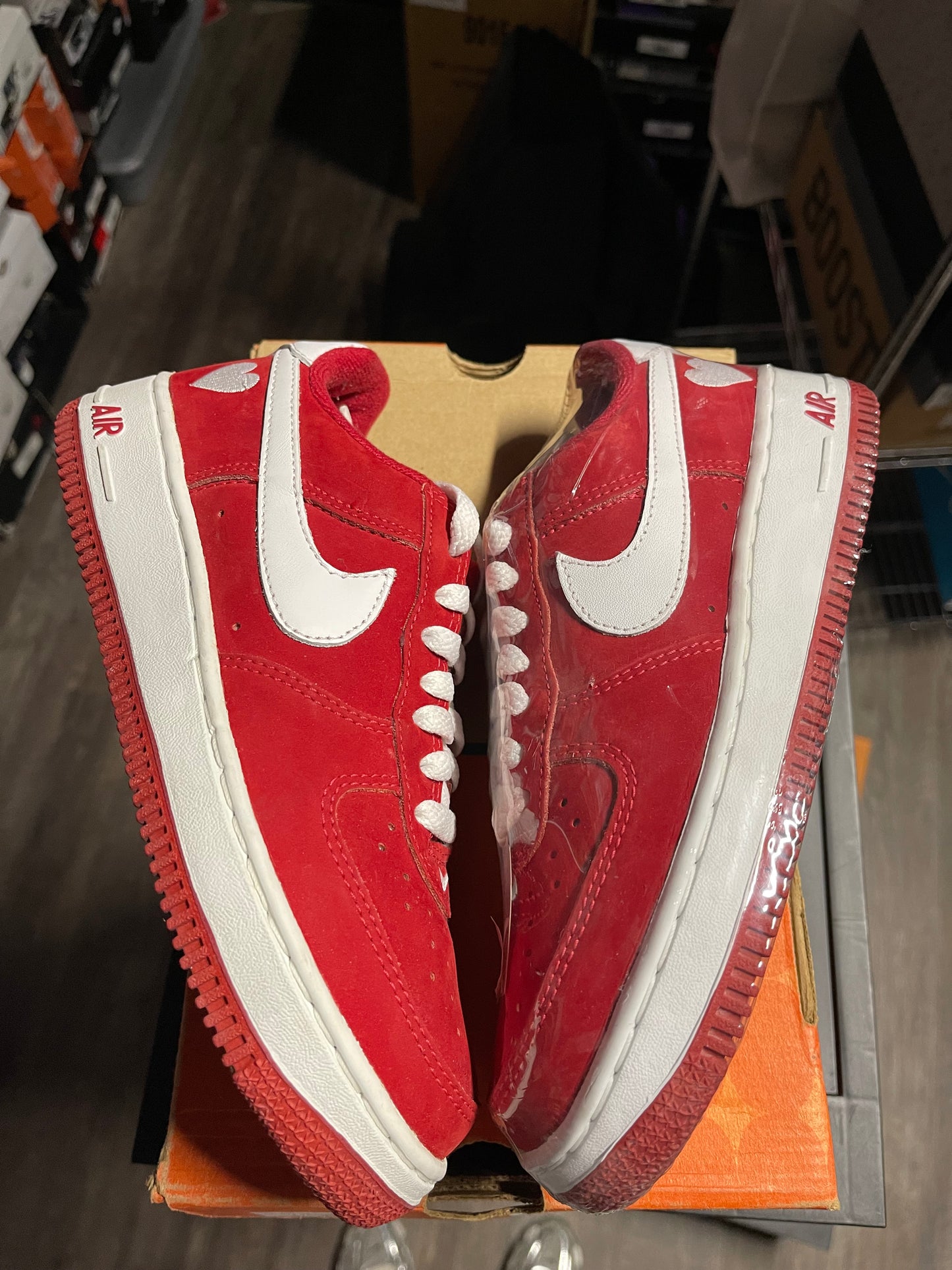 2002 Nike AF1 Low "V-Day" (W)