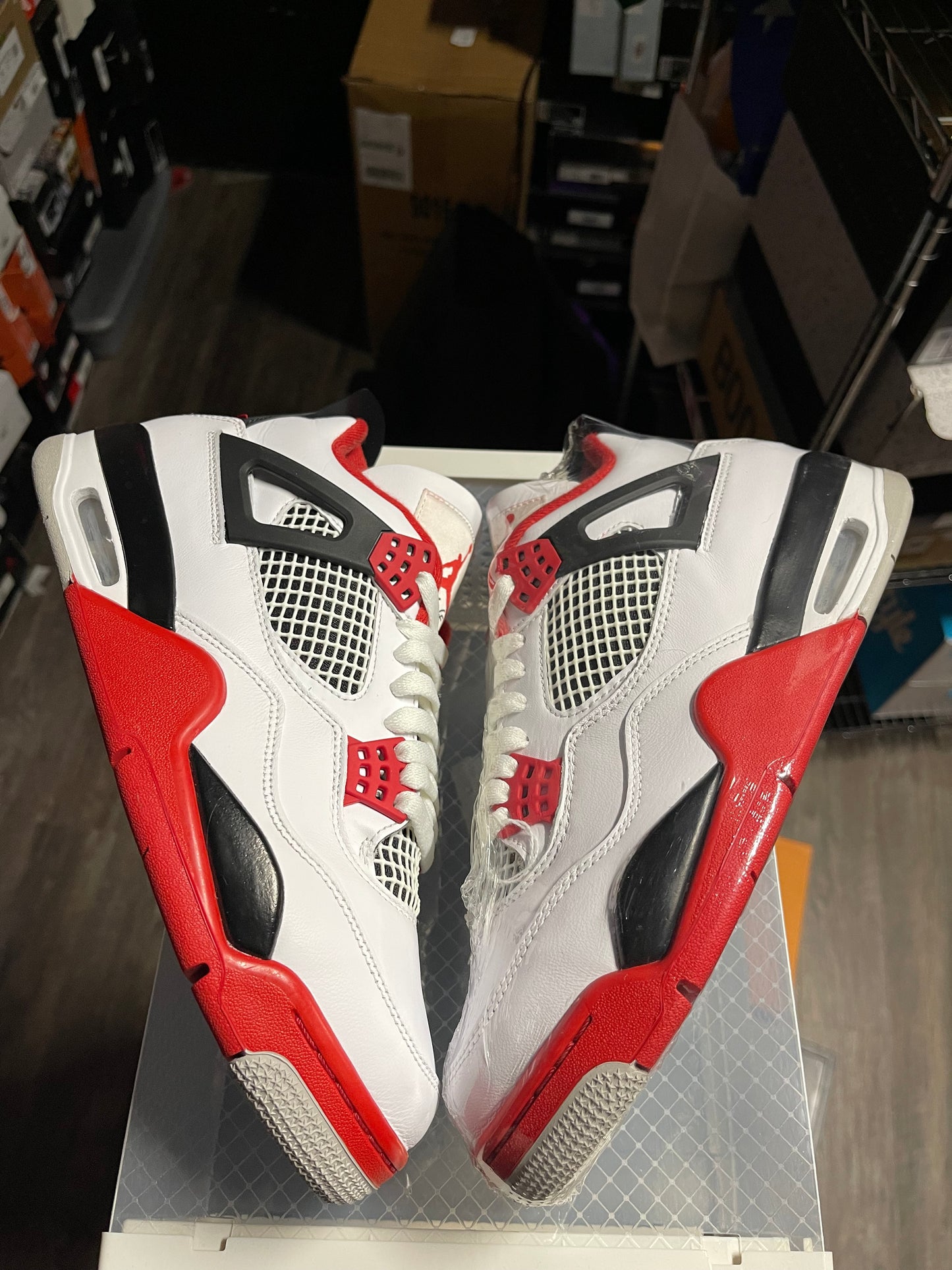 2020 Air Jordan Retro 4 "Fire Red”