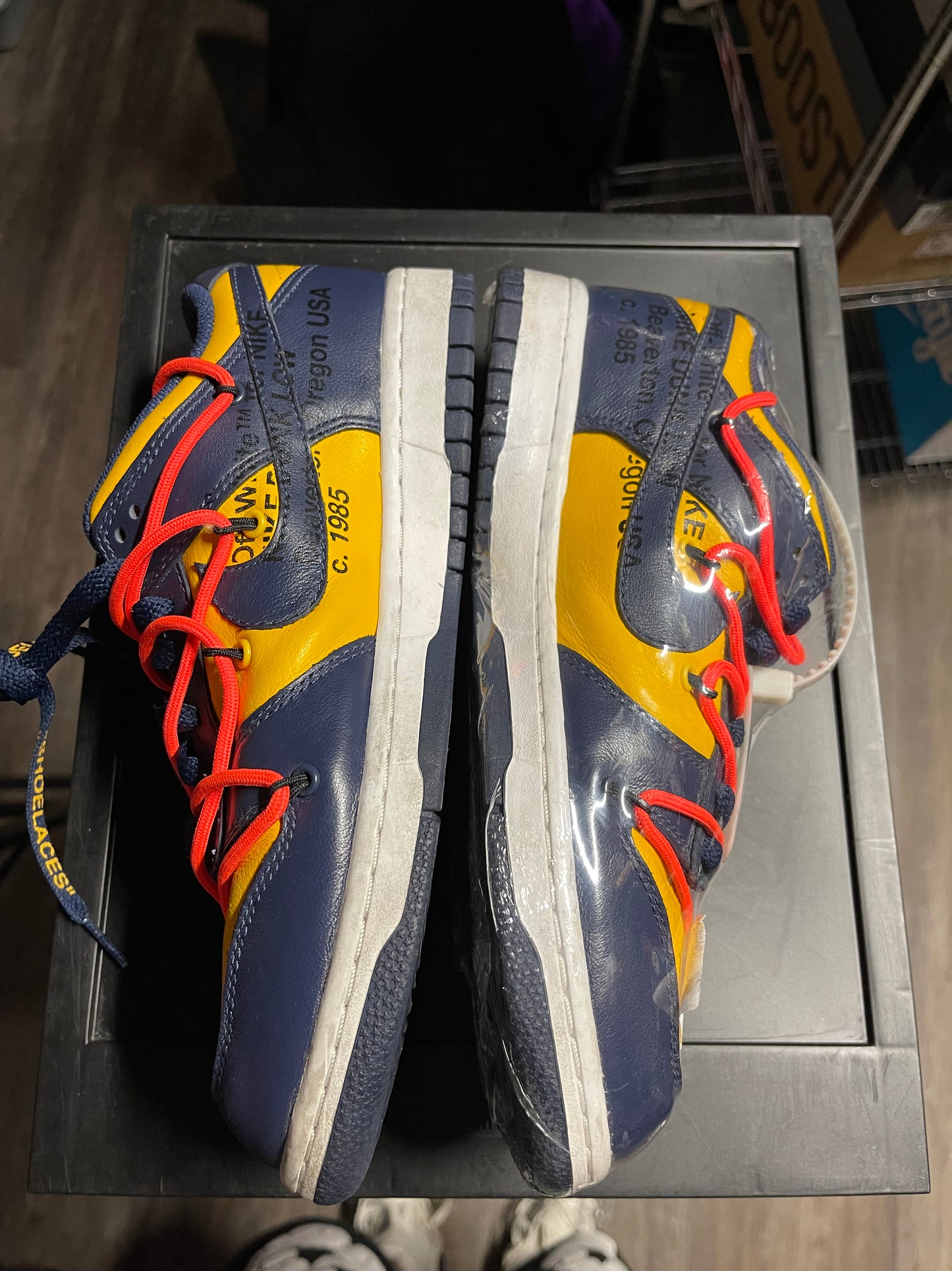 2019 Nike Dunk low "Off-White University Gold"