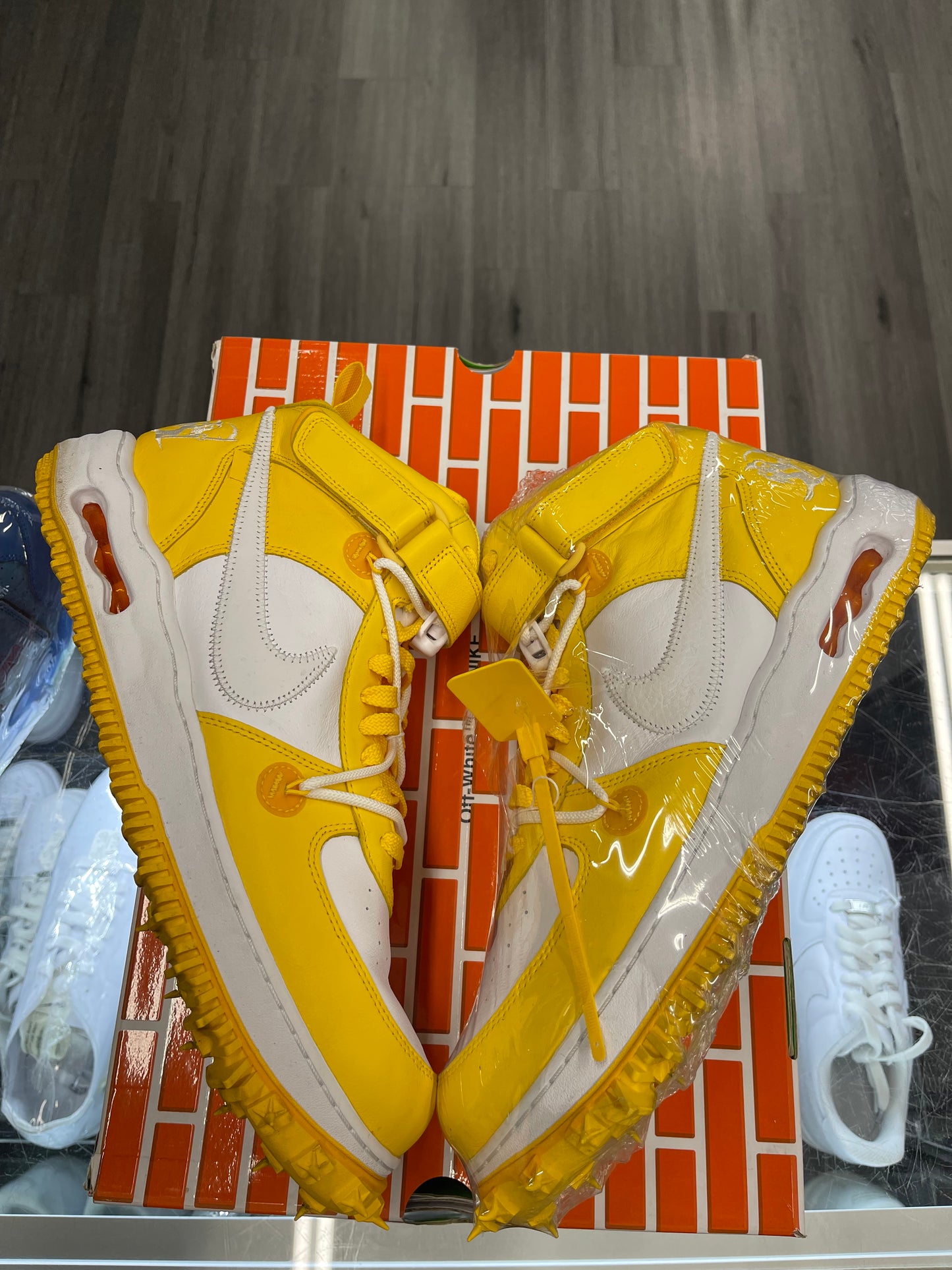 2023 Nike Air Force 1 Mid "Off-White Varsity Maize"
