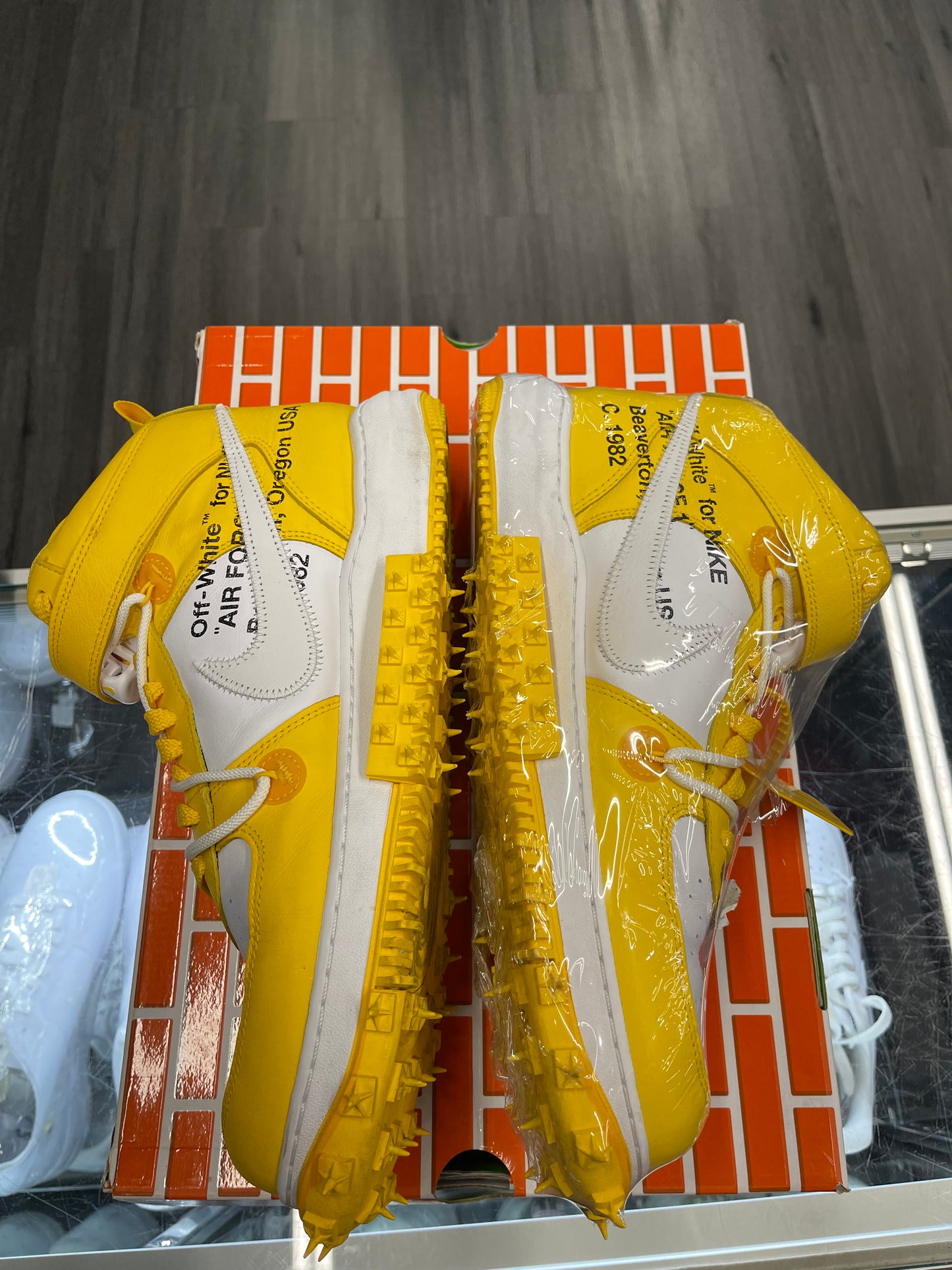 2023 Nike Air Force 1 Mid "Off-White Varsity Maize"