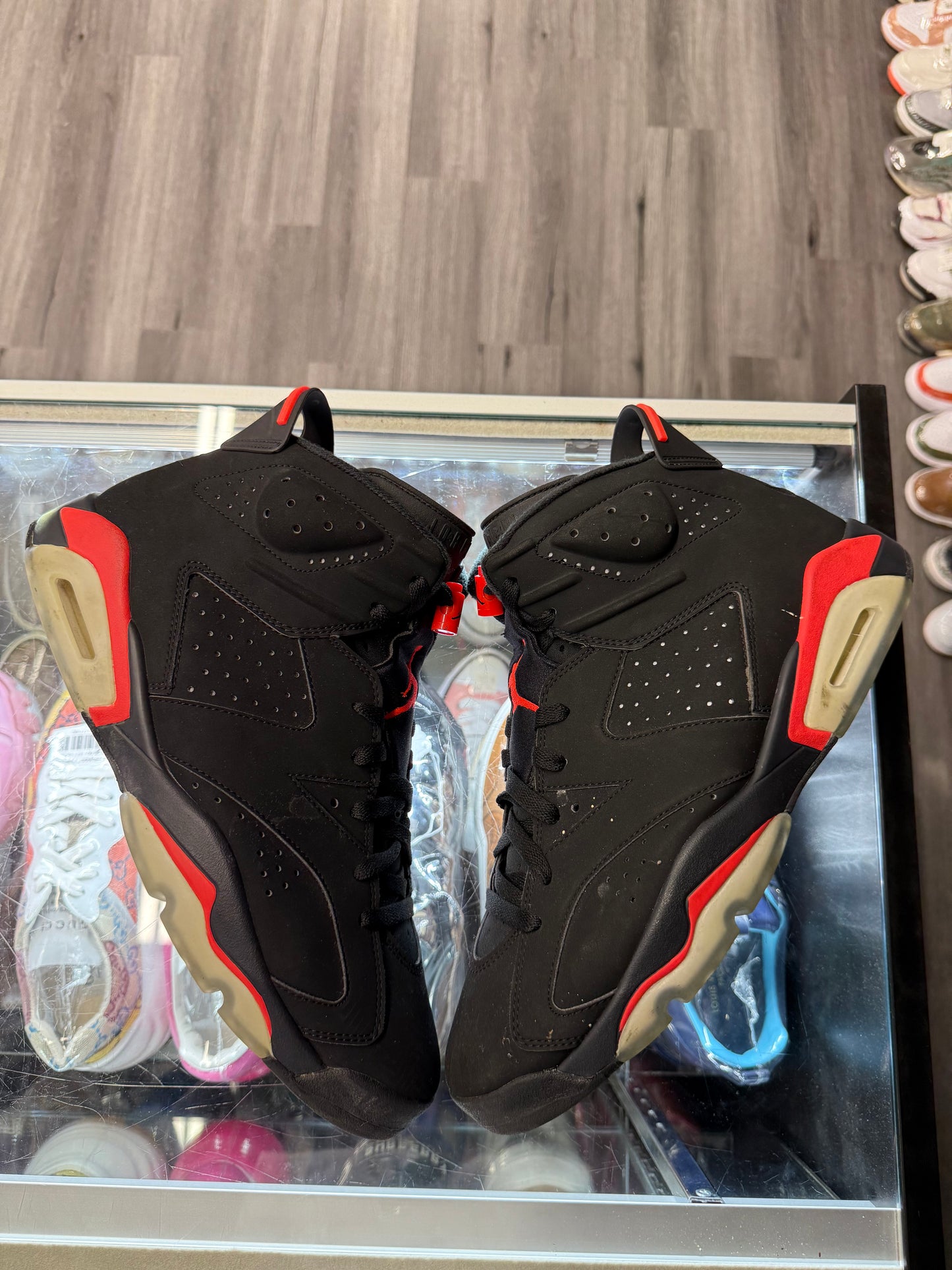 2019 Air Jordan Retro 6 "Black Infrared"