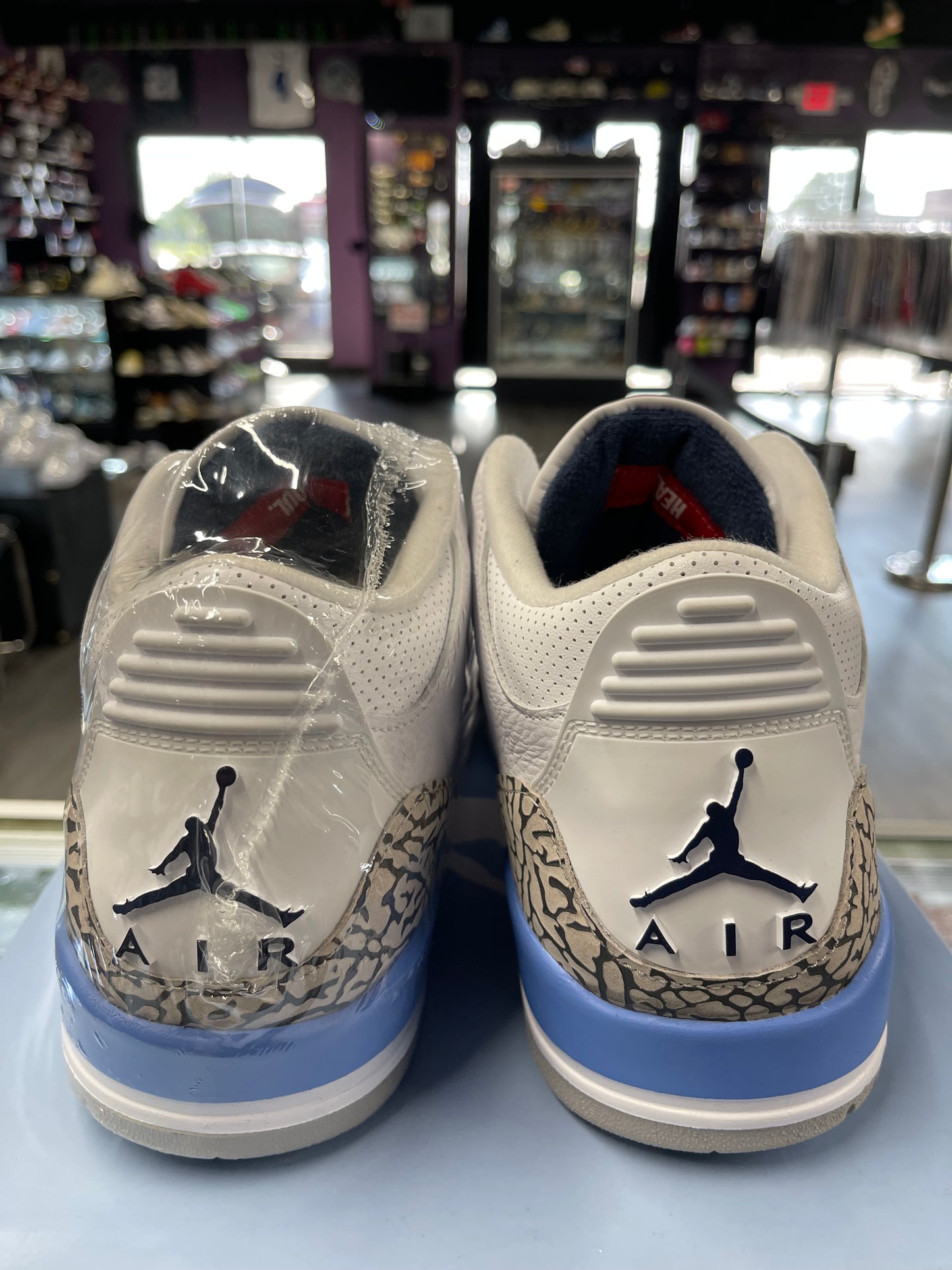 2020 Air Jordan Retro 3 "UNC"