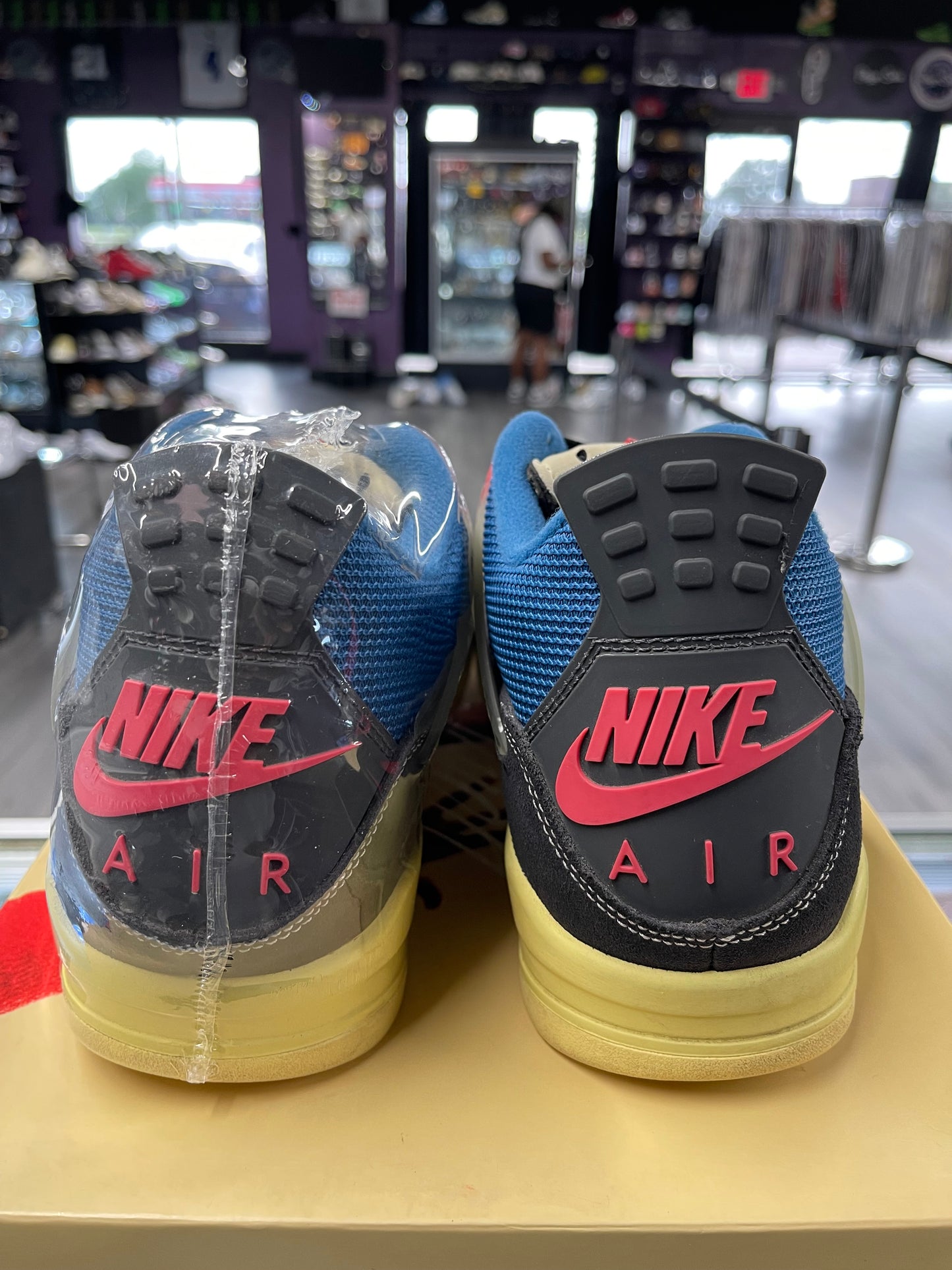 2020 AJR 4 "Union Off Noir"