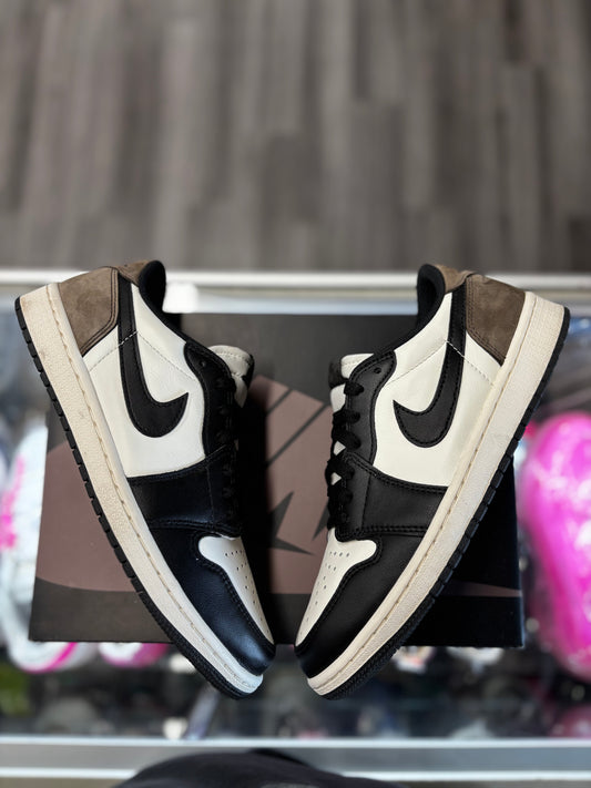 2024 Air Jordan Retro 1 Low OG "Mocha" (GS)