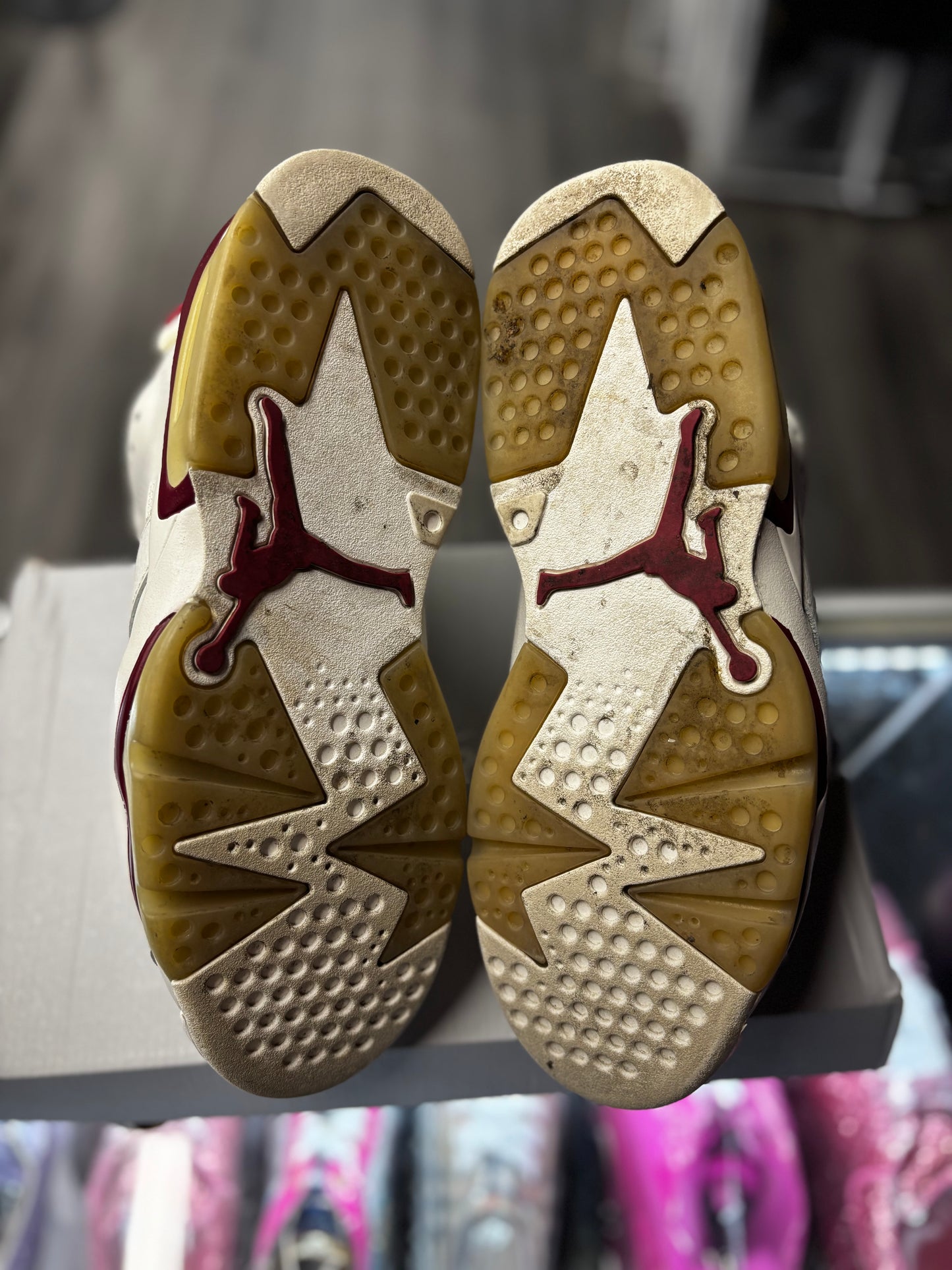 2015 Air Jordan Retro 6 "Maroon"