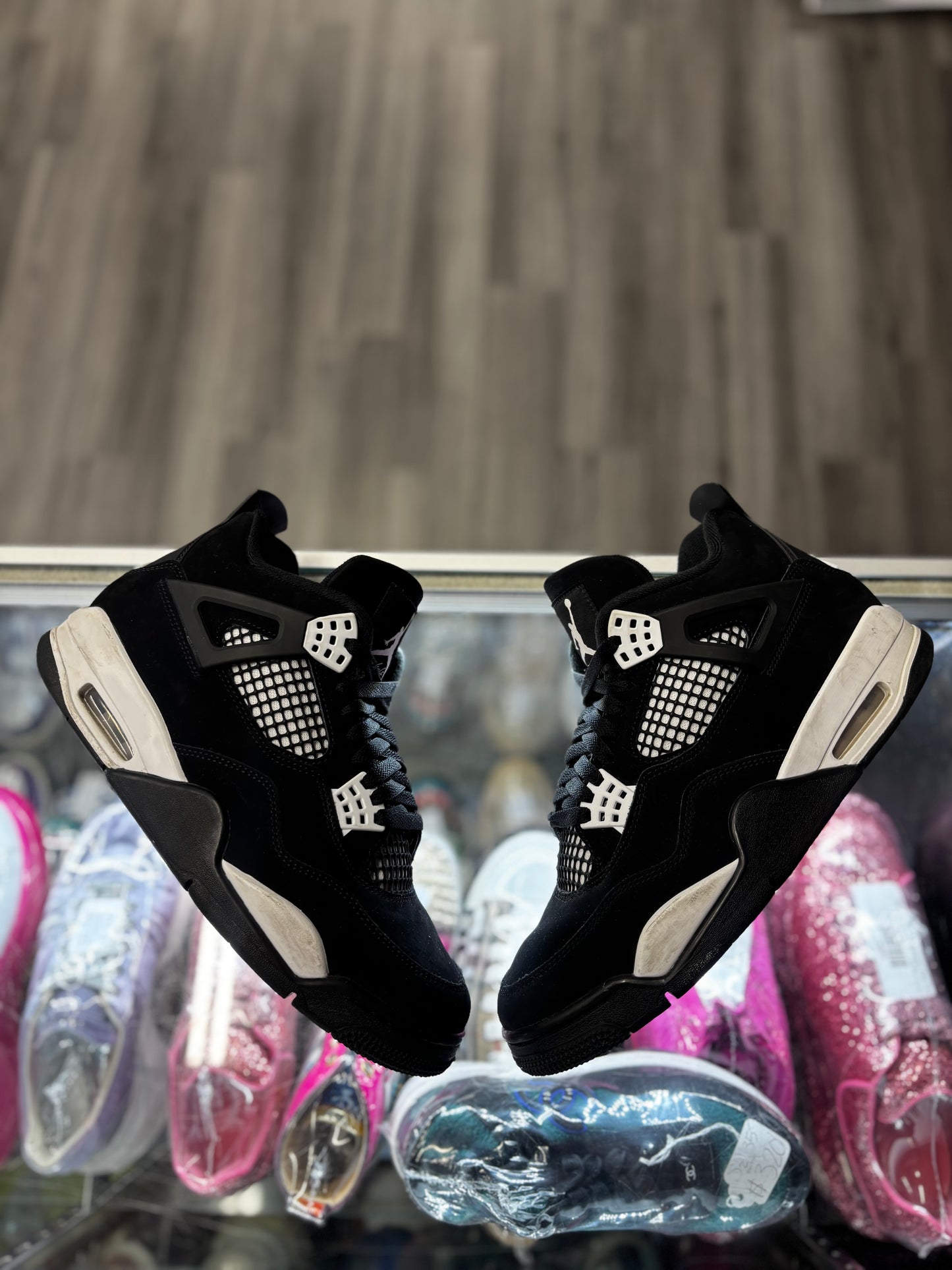 2024 Air Jordan Retro 4 "White Thunder"