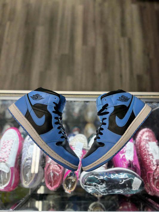 2023 Air Jordan Mid 1 "University Blue Black"