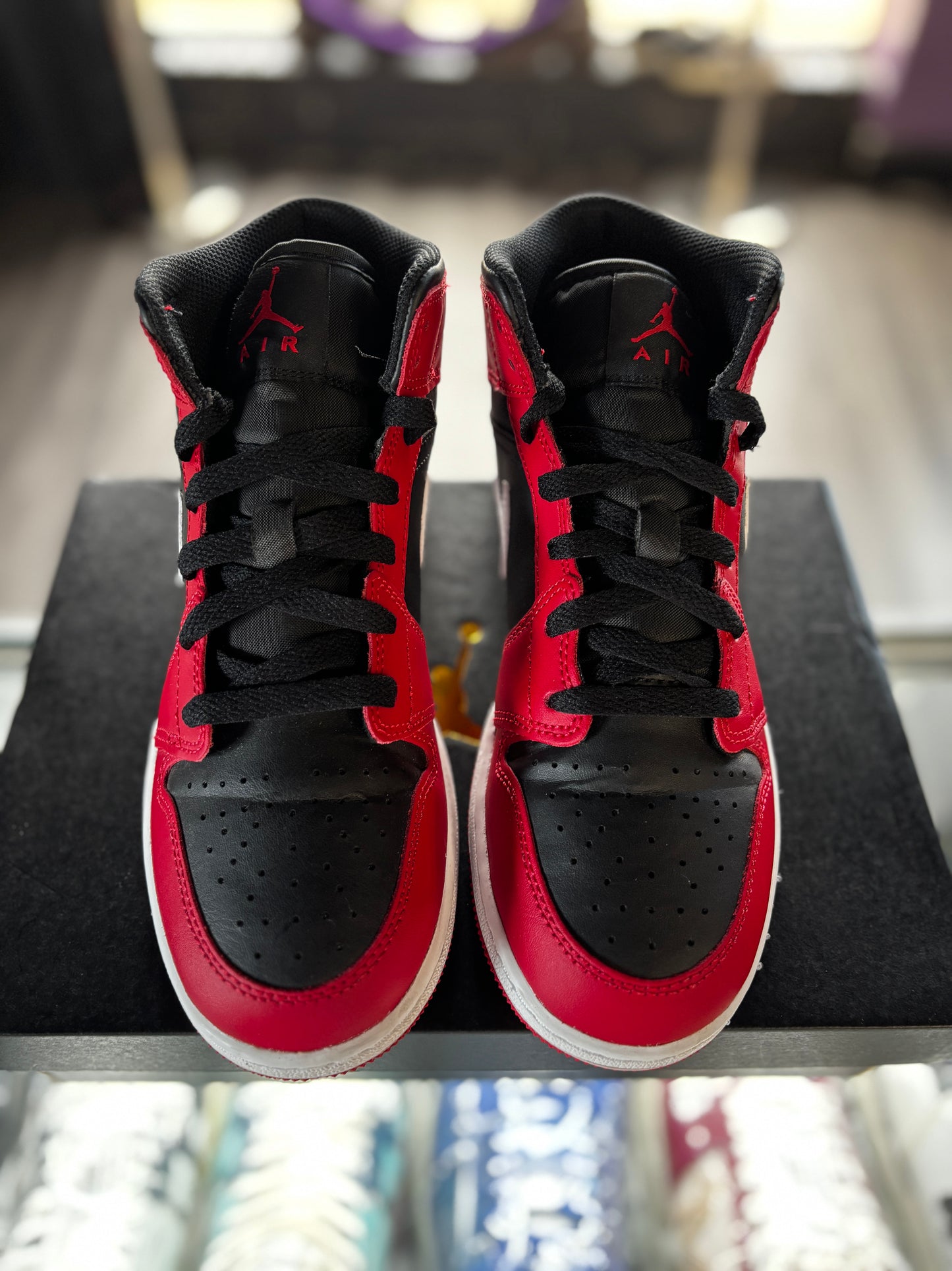 2024 Jordan 1 Mid "Gym Red Black White" (GS)