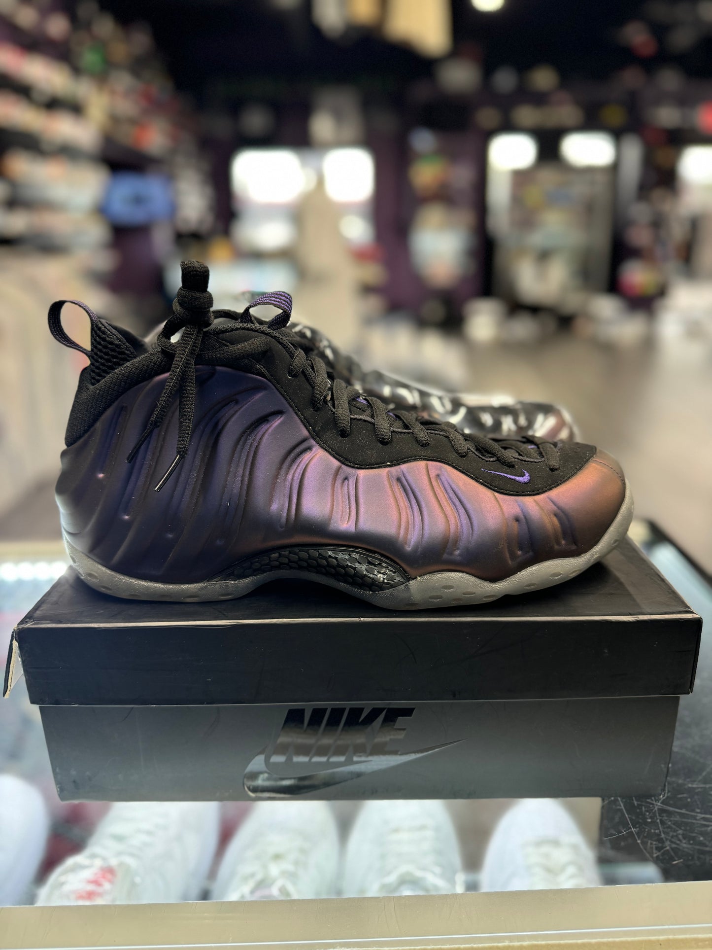 2017 Nike Air Foamposite One "Eggplant"