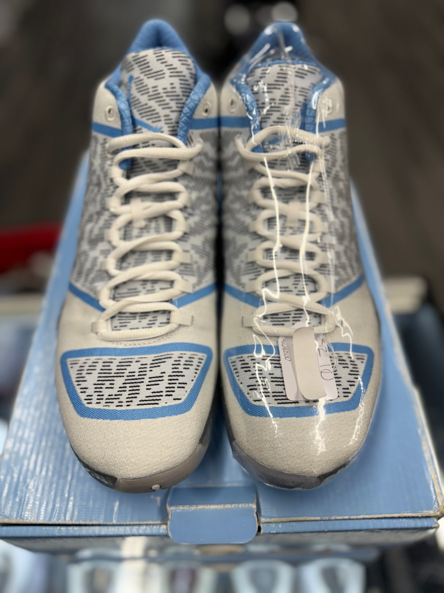 2014 Air Jordan "Ultimate Gift of Flight" (11/29)