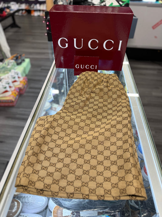 Gucci Shorts Monogram "Beige"