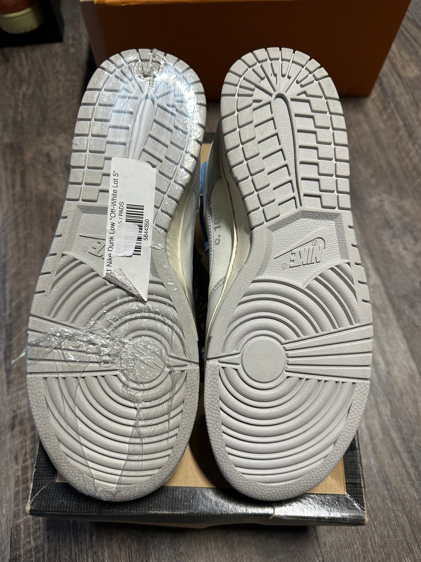 2021 Nike Dunk Low "Off-White Lot 5"
