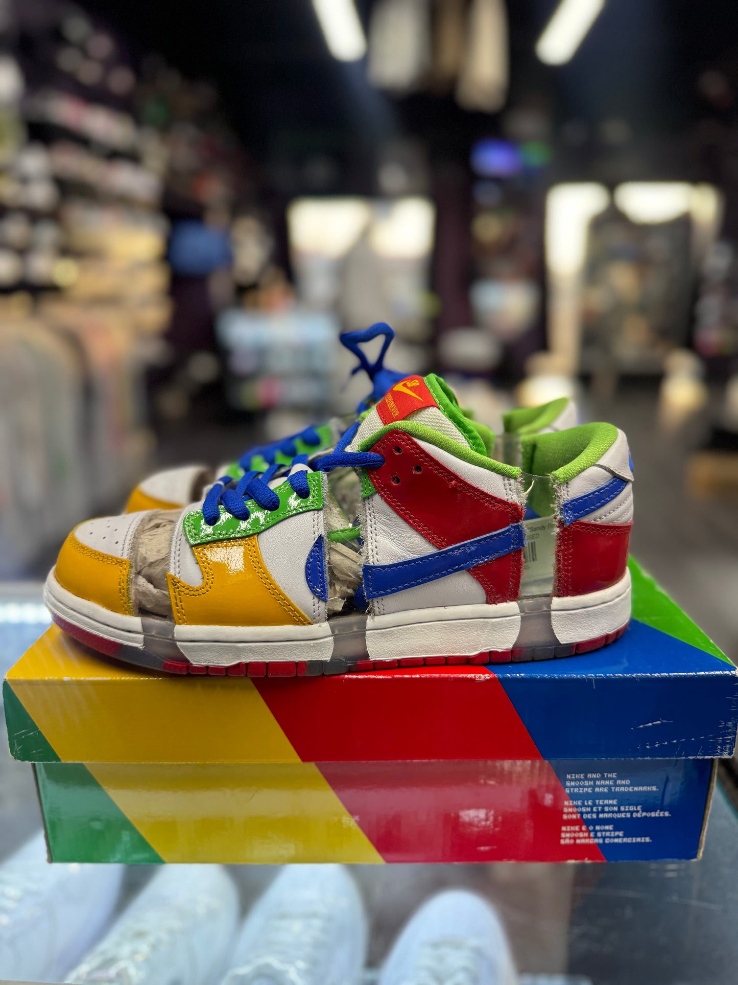 2022 Nike SB Dunk Low "Sandy Bodecker"