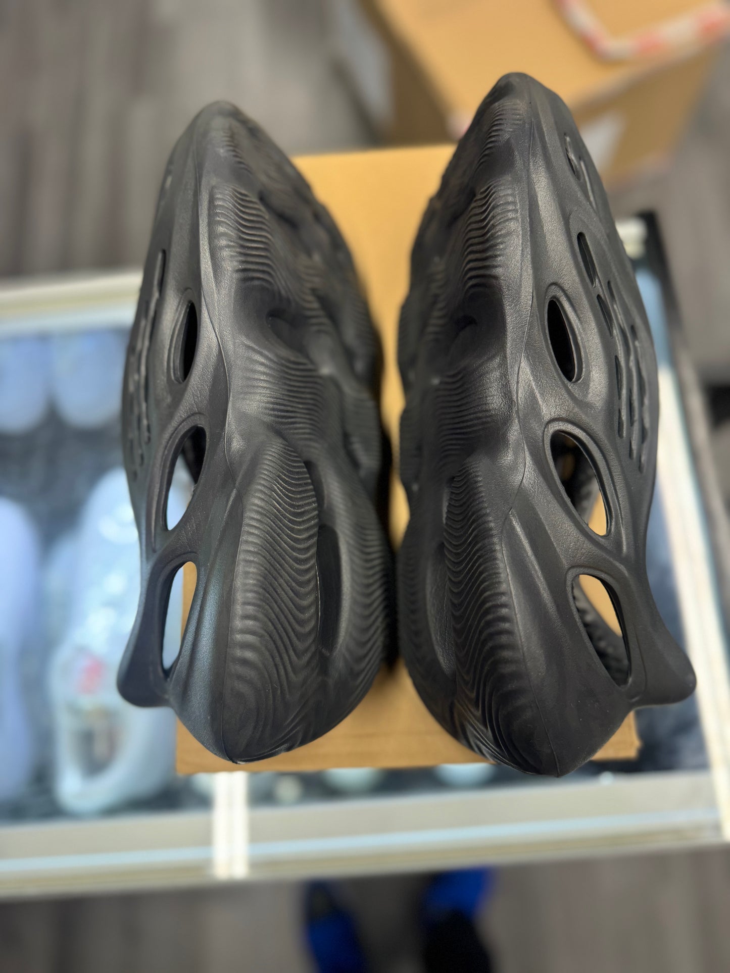 2022/2024 Adidas Yeezy Foam RNR "Onyx"