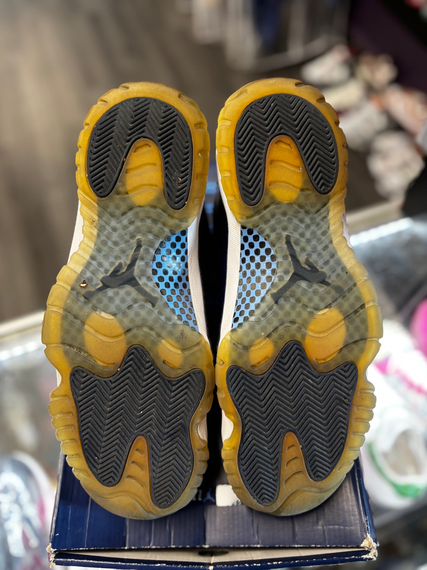 2017 Air Jordan Retro 11 "UNC Win Like 82"